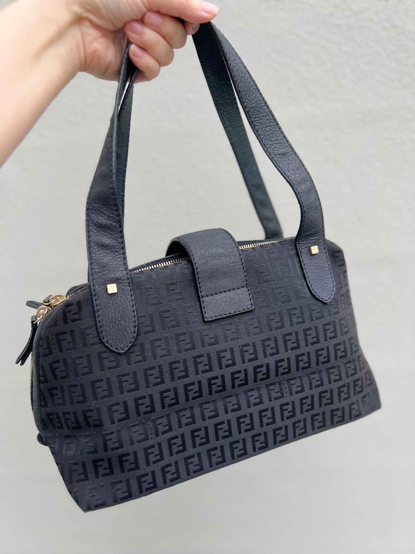 Pre-loved Fendi Baguette Mulitpocket Black Canvas and Leather Shoulder Bag