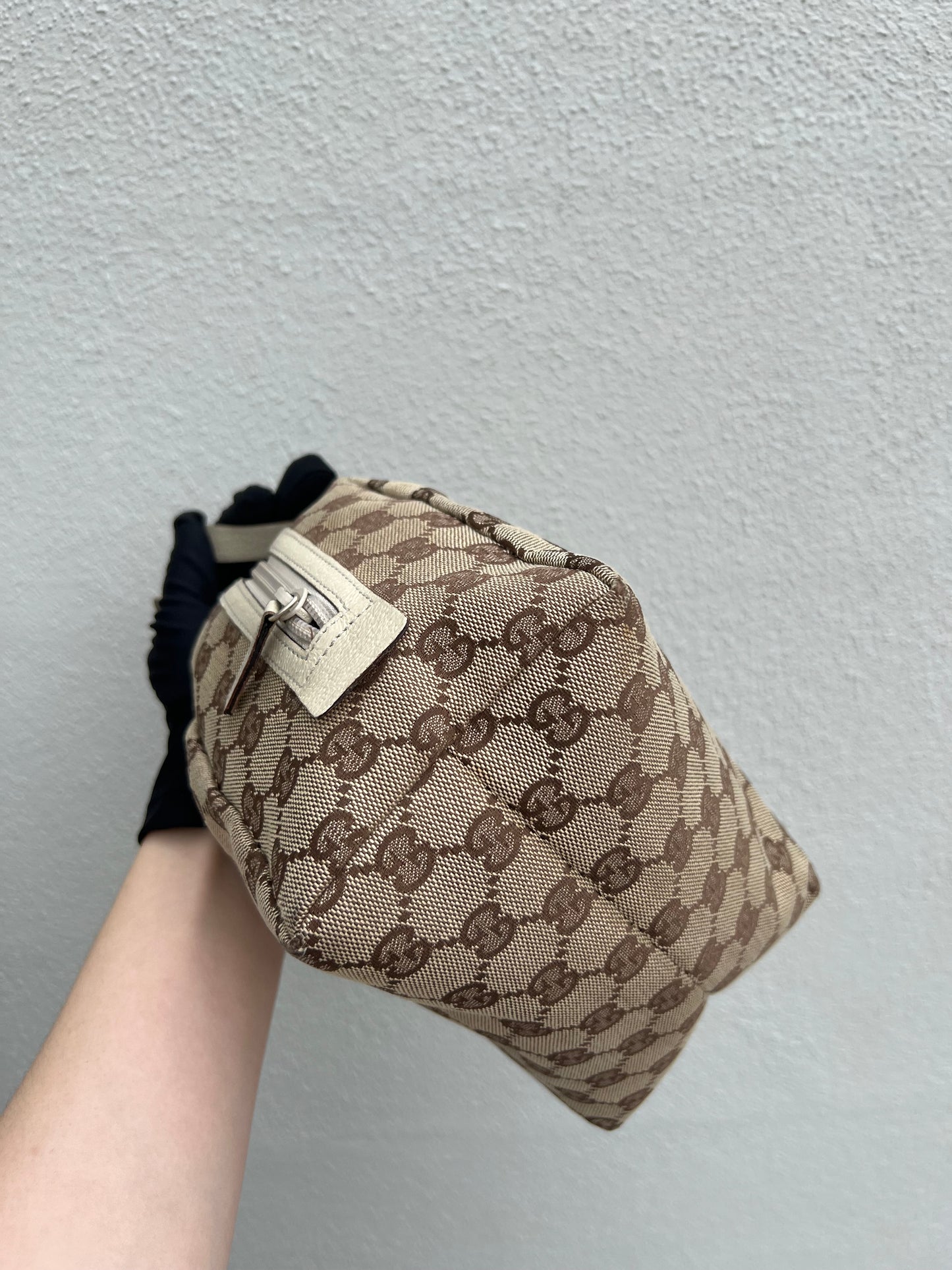 Pre-loved Gucci Y2K GG Canvas Balthus Tofu Bag handbag