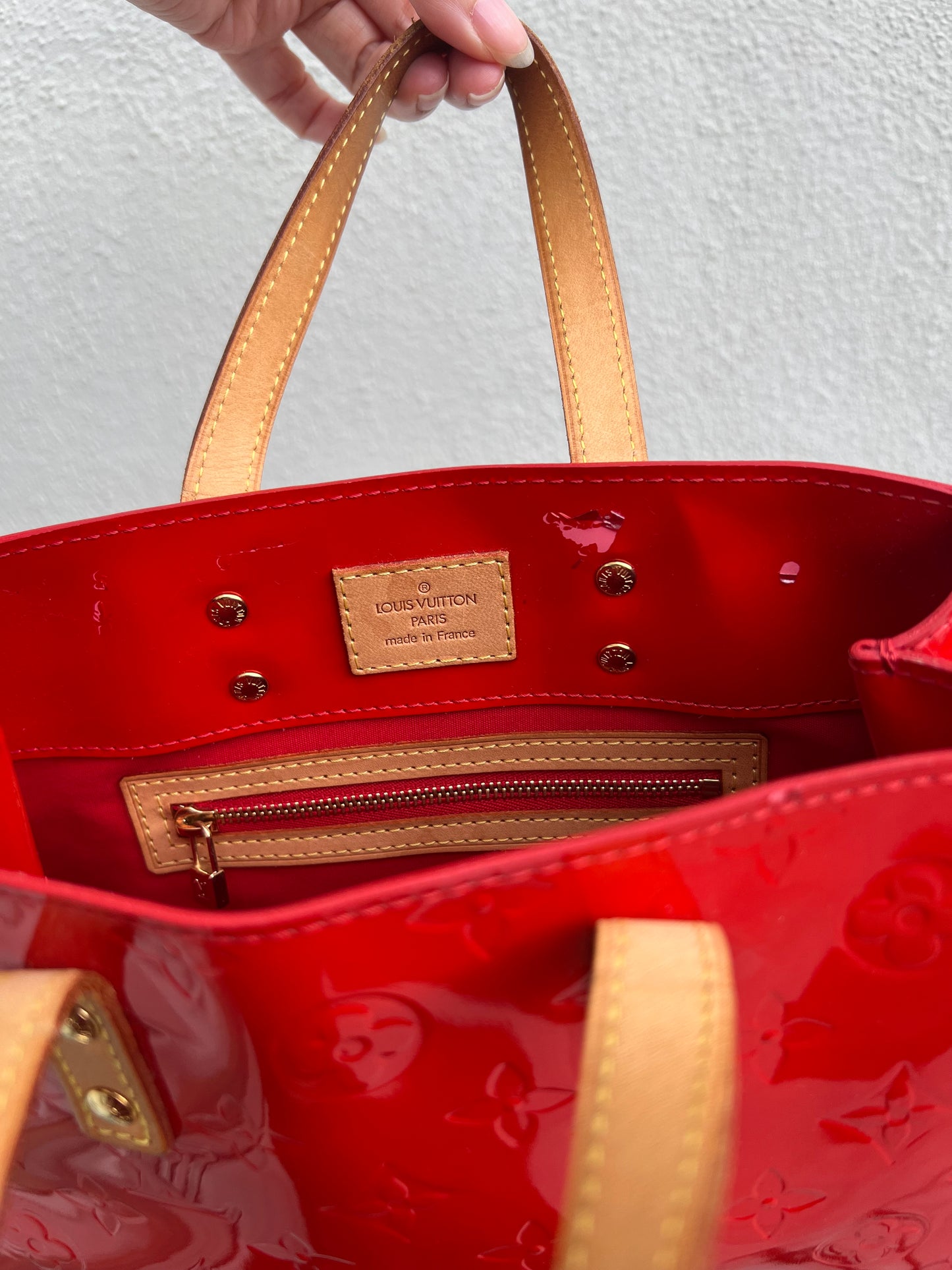 Pre-loved Louis Vuitton Reade PM Coral Tote Bag 2005