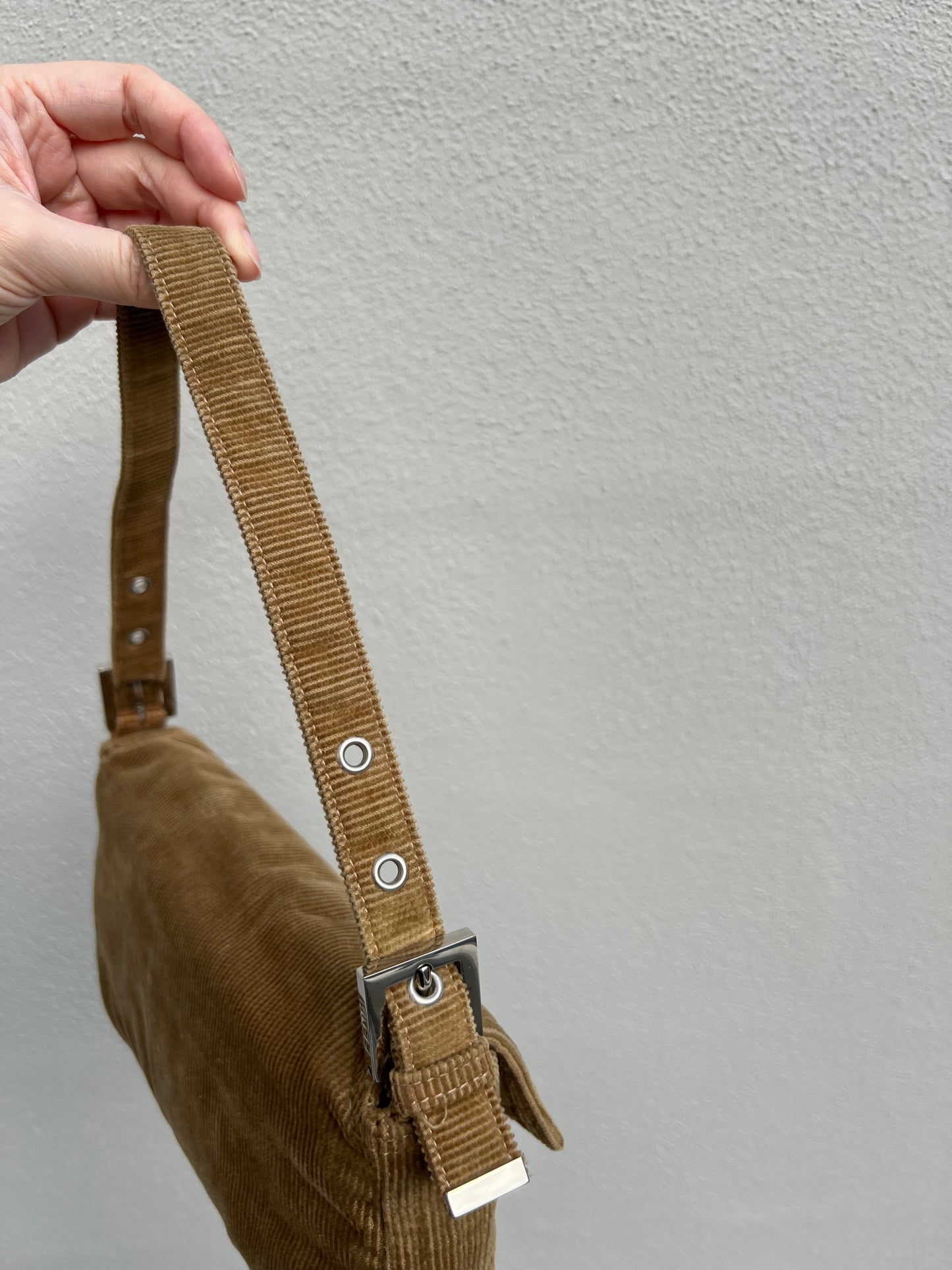 Pre-loved Fendi Camel-toned corduroy Corduroy Baguette Bag