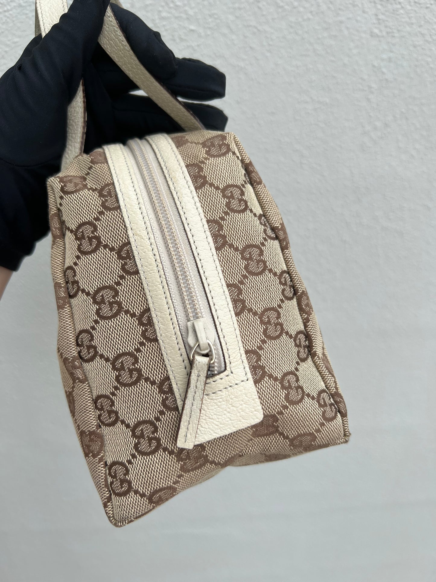 Pre-loved Gucci Y2K GG Canvas Balthus Tofu Bag handbag