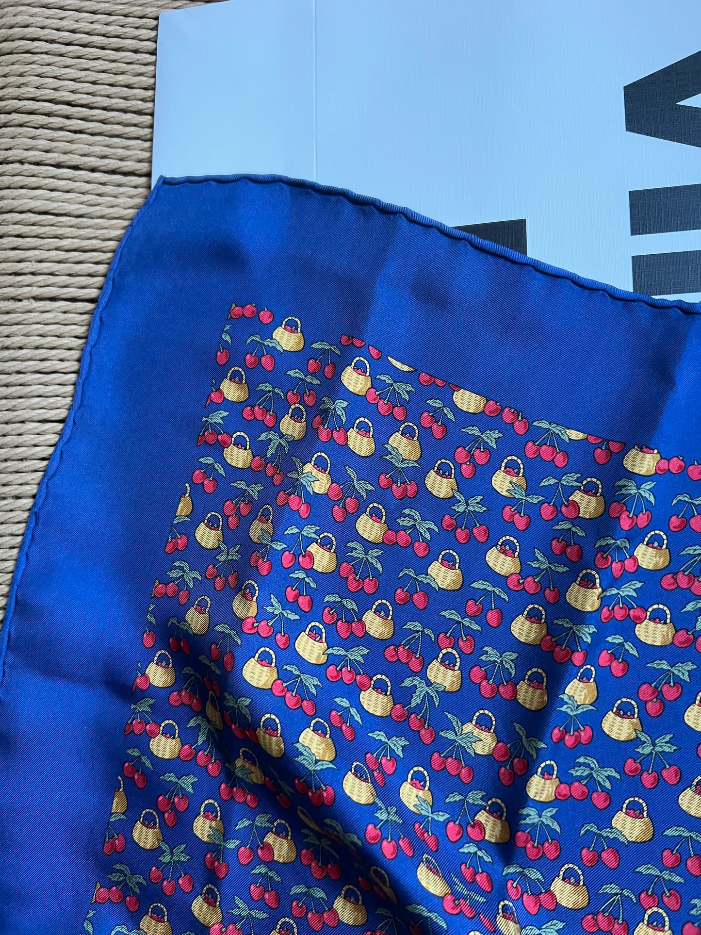 Pre-loved Hermès Cherry and Baskets Square Scarf