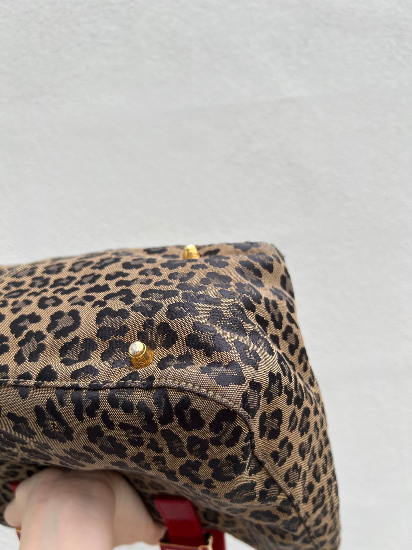 Pre-loved Fendi Leopard Print Tote Bag with Red Handles