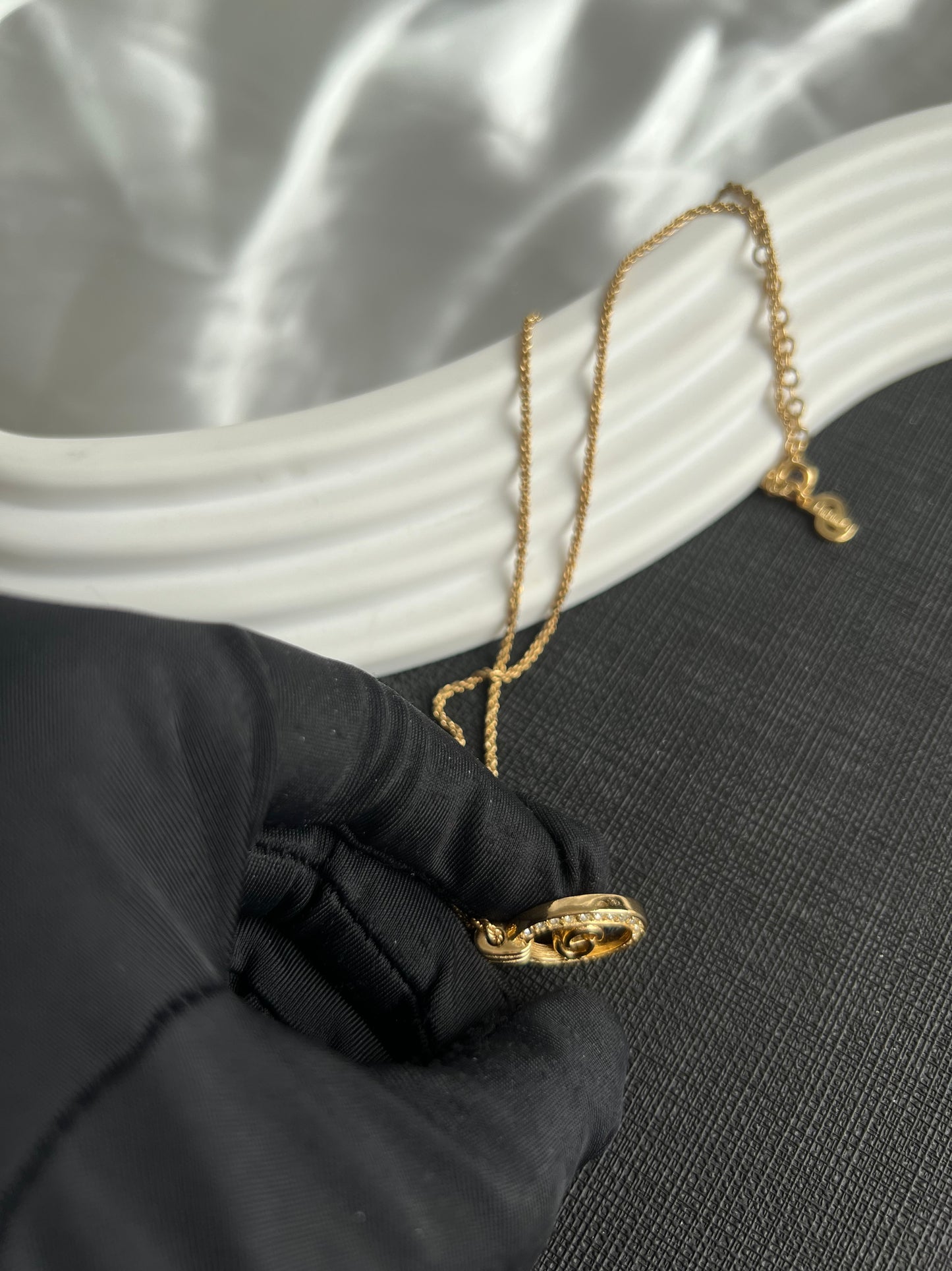 Pre-loved Christian Dior Vintage Crystal-embellished Necklace