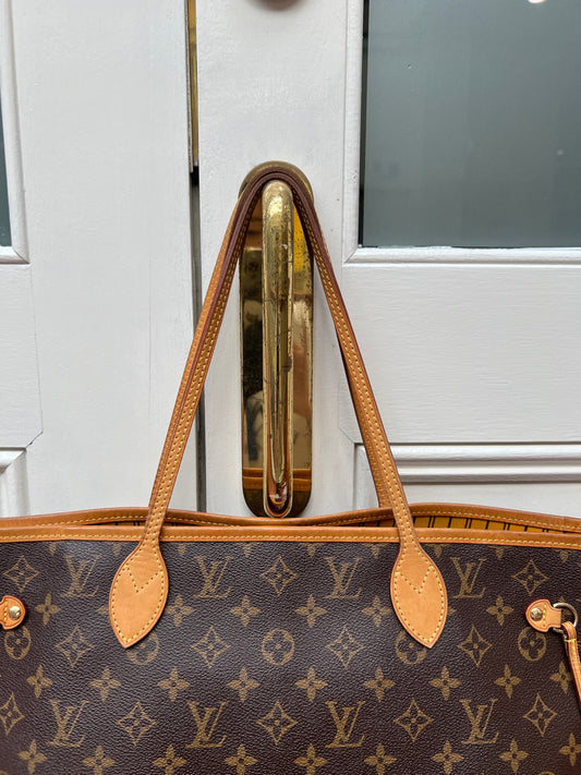 Pre-loved Louis Vuitton Neverfull Leather Tote MM Monogram 2014