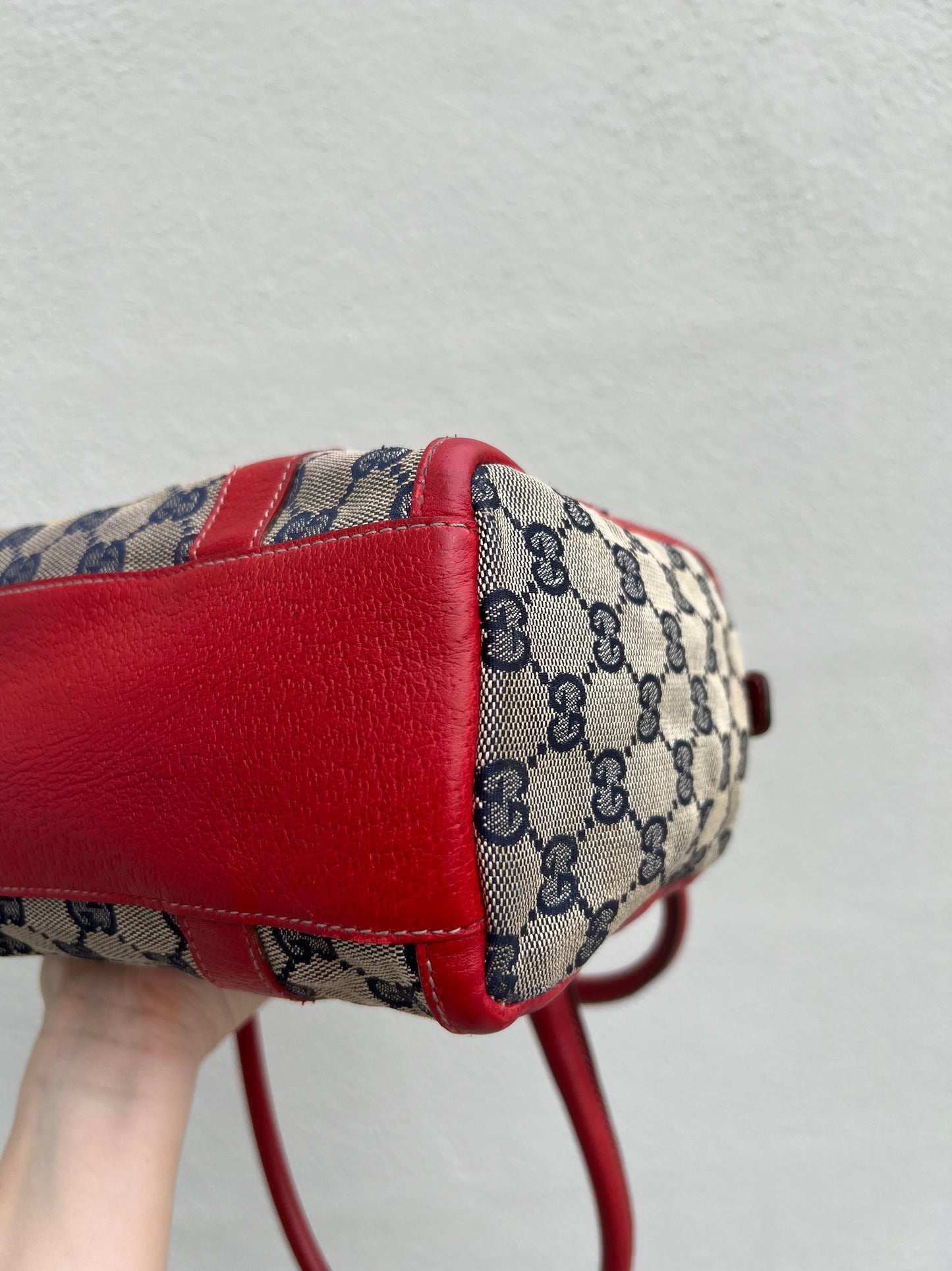 Pre-loved GG Canvas Abbey Boston Bag Red