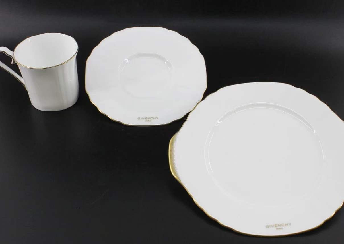 Givenchy Vintage Paris Yamaka Tea Cups & Saucers Set of 3 From Japan Bone China