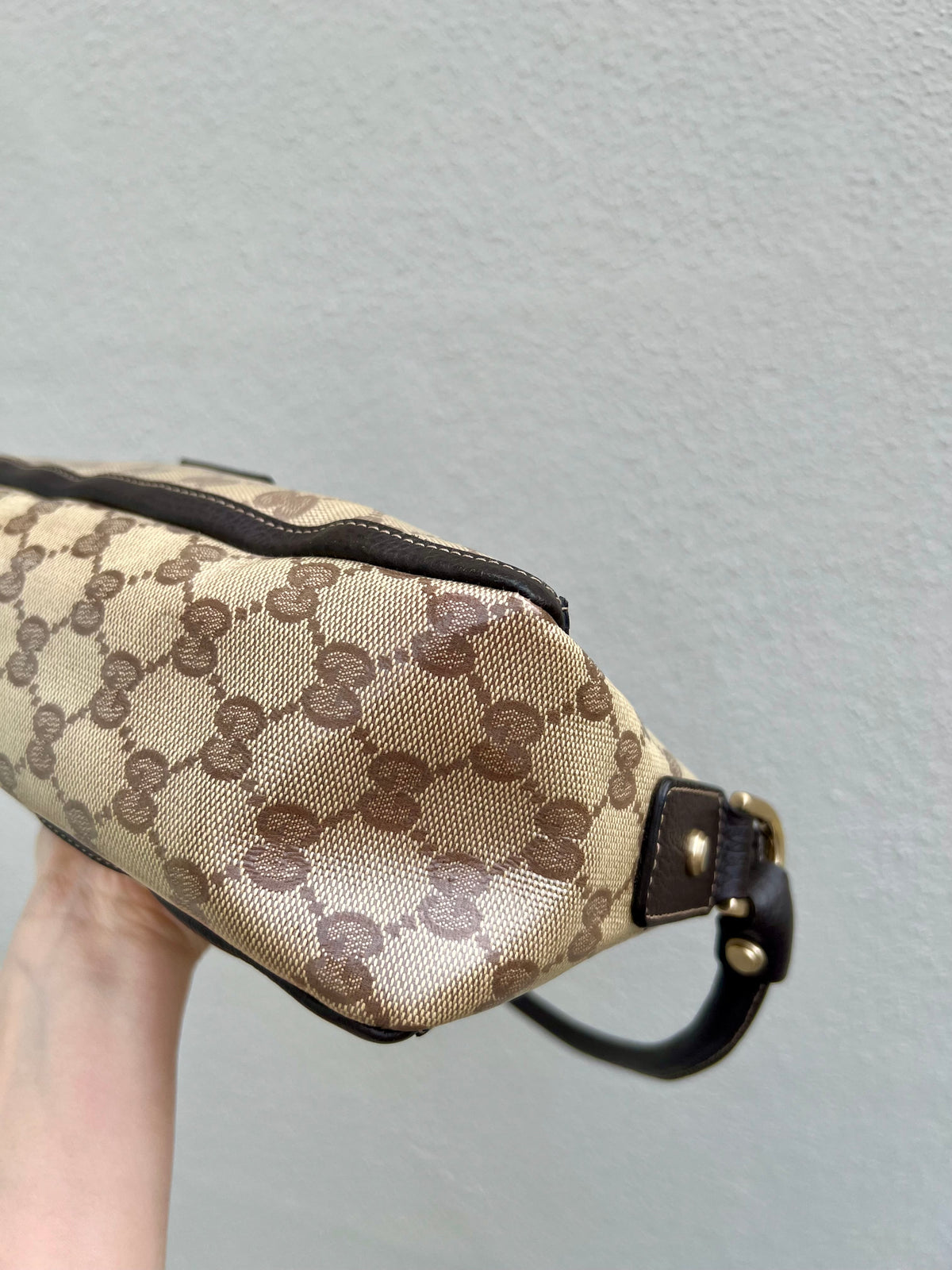 Pre-loved Gucci Crystal Coating GG Canvas Abbey Demi Hobo D-Ring Pochette