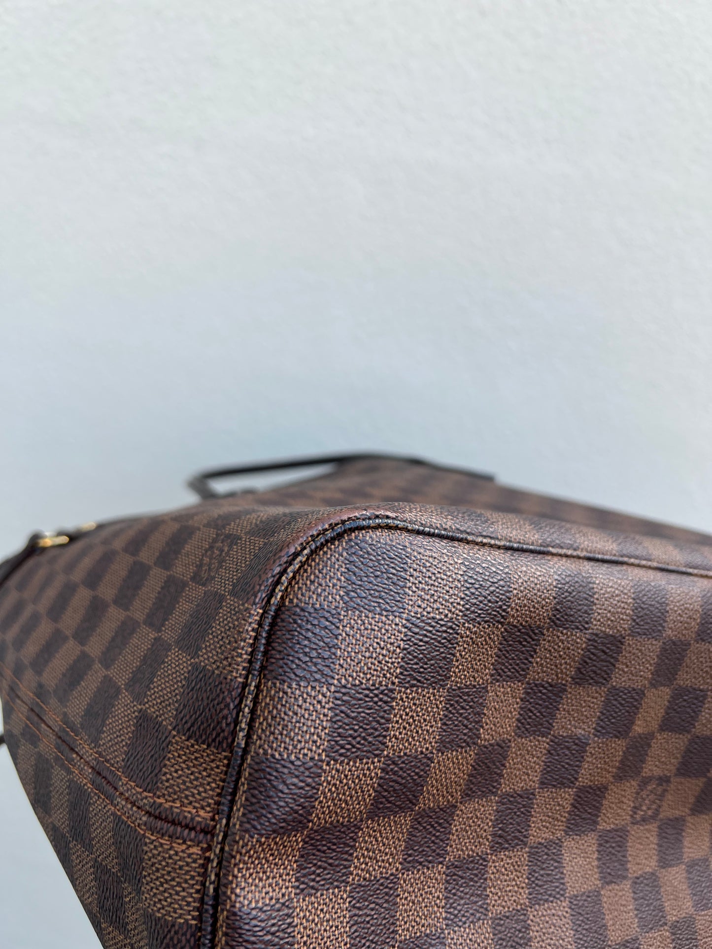 Pre-loved Louis Vuitton Neverfull MM Damier Ebene Tote Bag 2010
