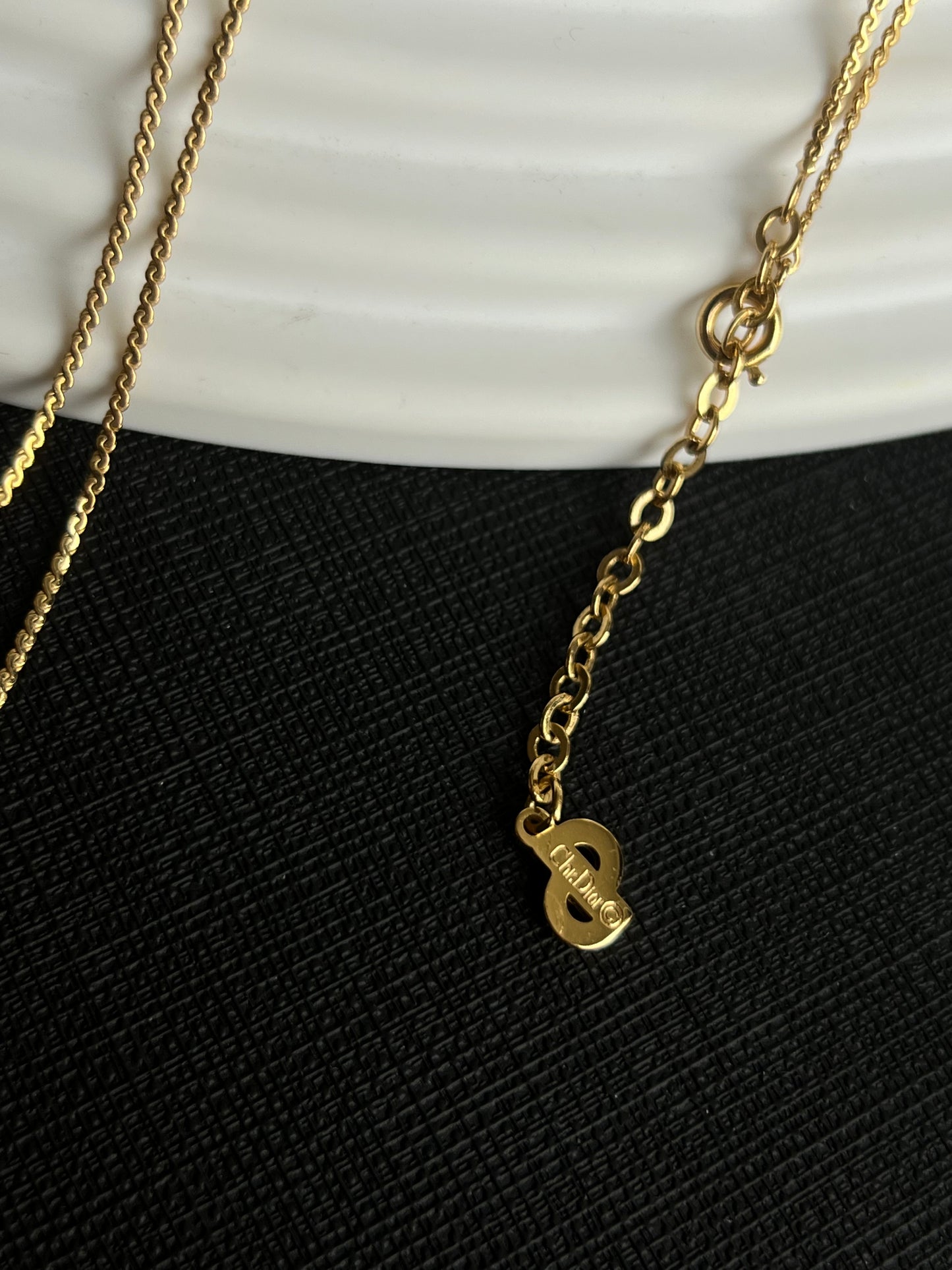Pre-loved Christian Dior Vintage Logo-pendant Chain Necklace