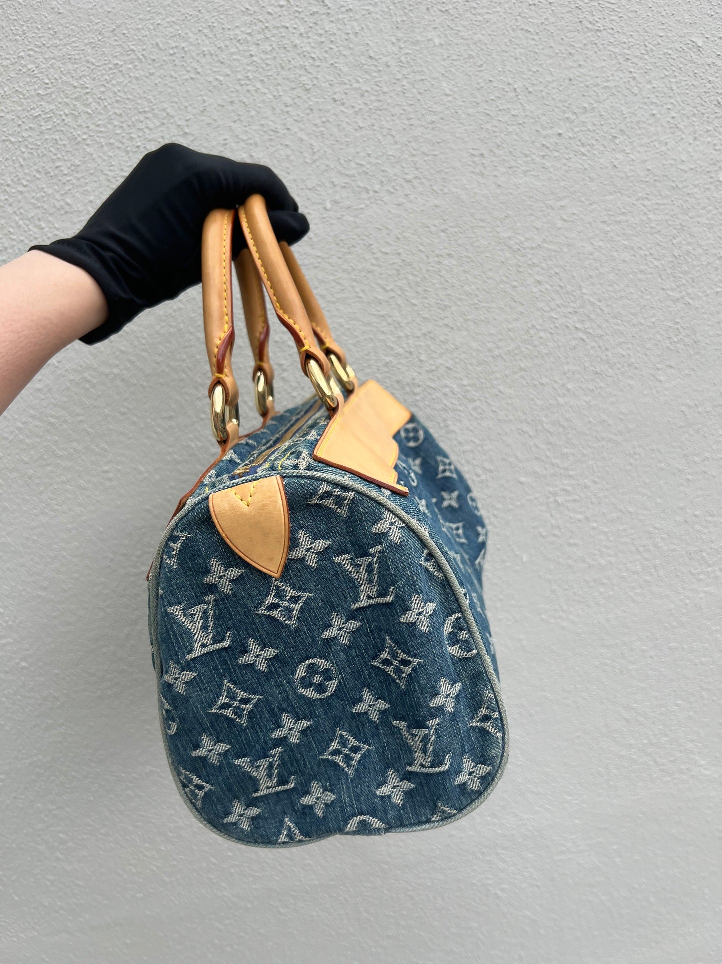 Pre-loved Louis Vuitton Blue Monogram Denim Neo Speedy Handbag 2005