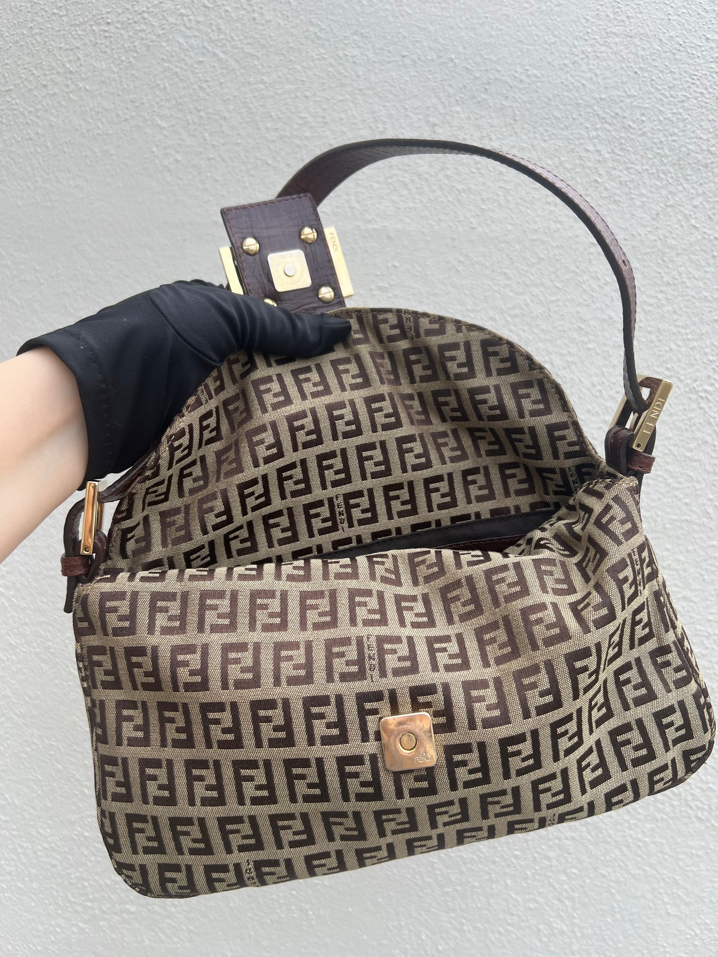 Pre-loved Fendi Vintage Zucchino Pattern Baguette Handbag Brown