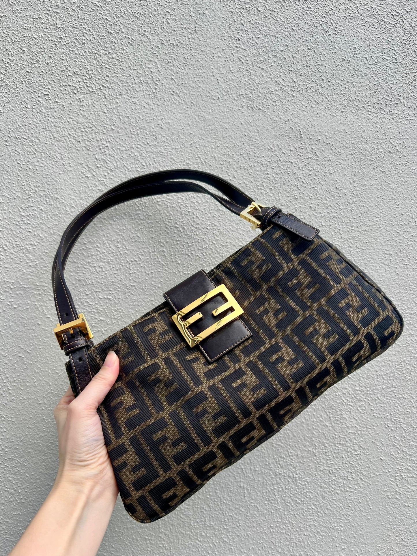 Pre-loved Fendi Zucca Canvas Shoulder Bag GHW
