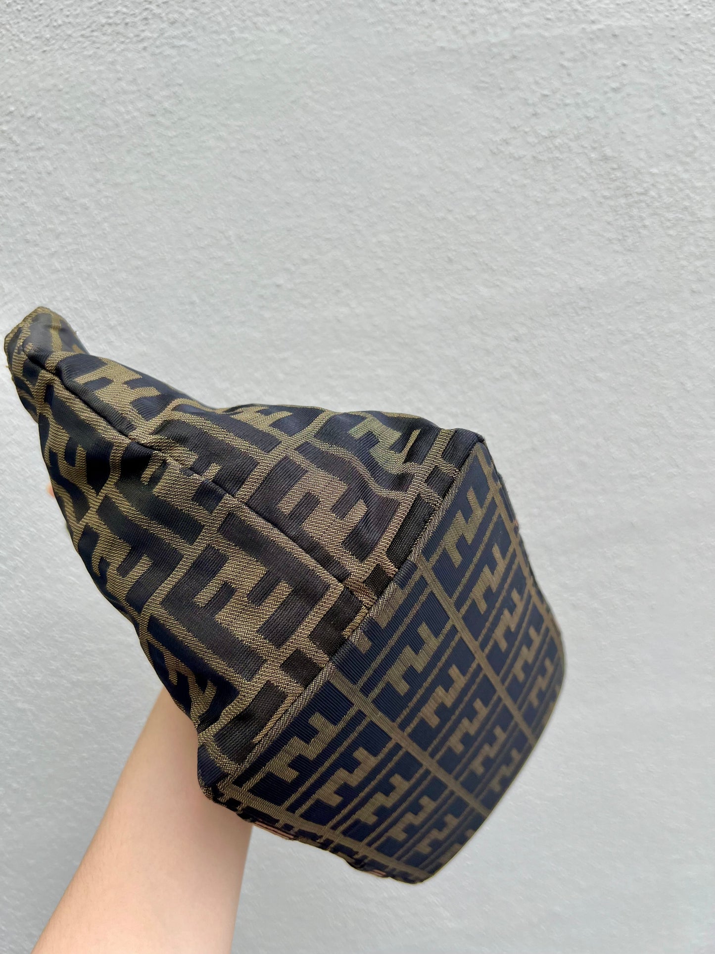 Pre-loved FENDI Zucca Canvas 1925 Tote Tobacco Hand Bag Brown