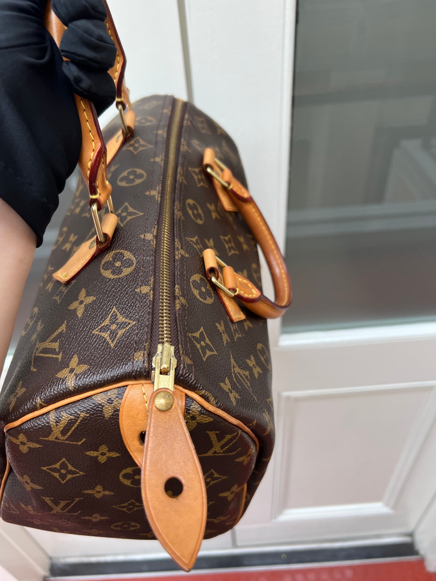 Pre-loved Louis Vuitton Speedy 30 Handbag Monogram 2017