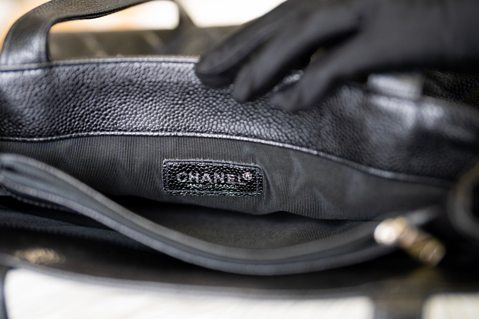 Pre-loved Chanel Vintage Black Caviar Tote Bag Silver Hardware