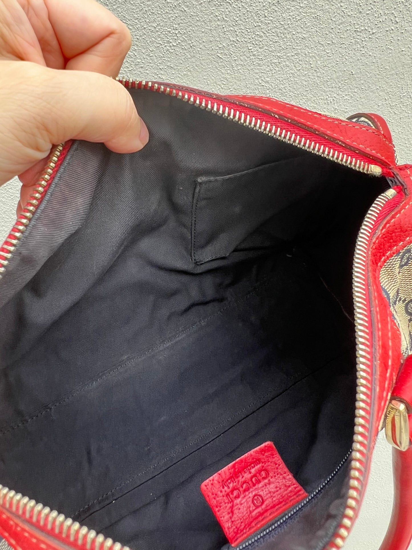 Pre-loved GG Canvas Abbey Boston Bag Red