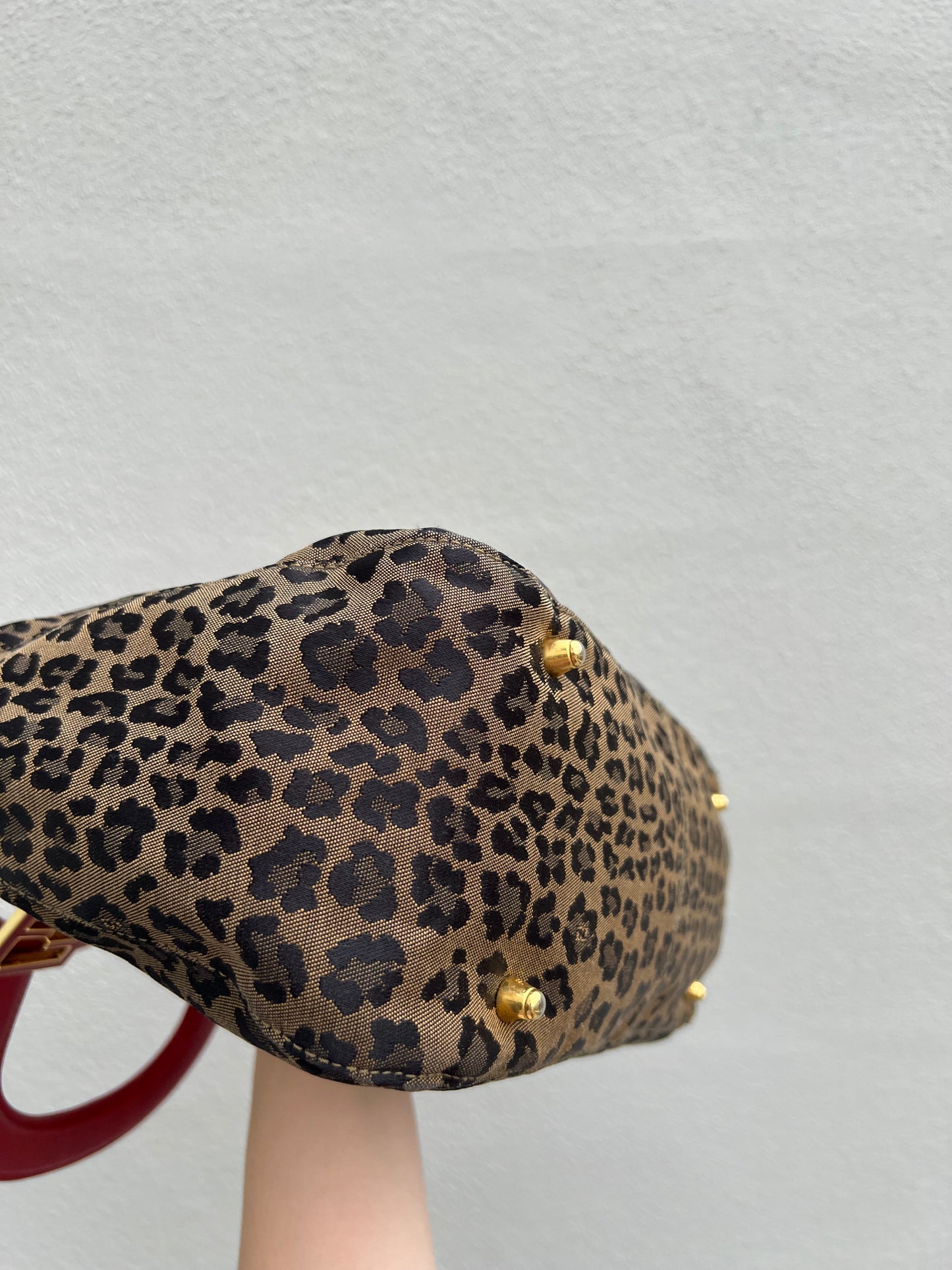 Pre-loved Fendi Leopard Print Tote Bag with Red Handles