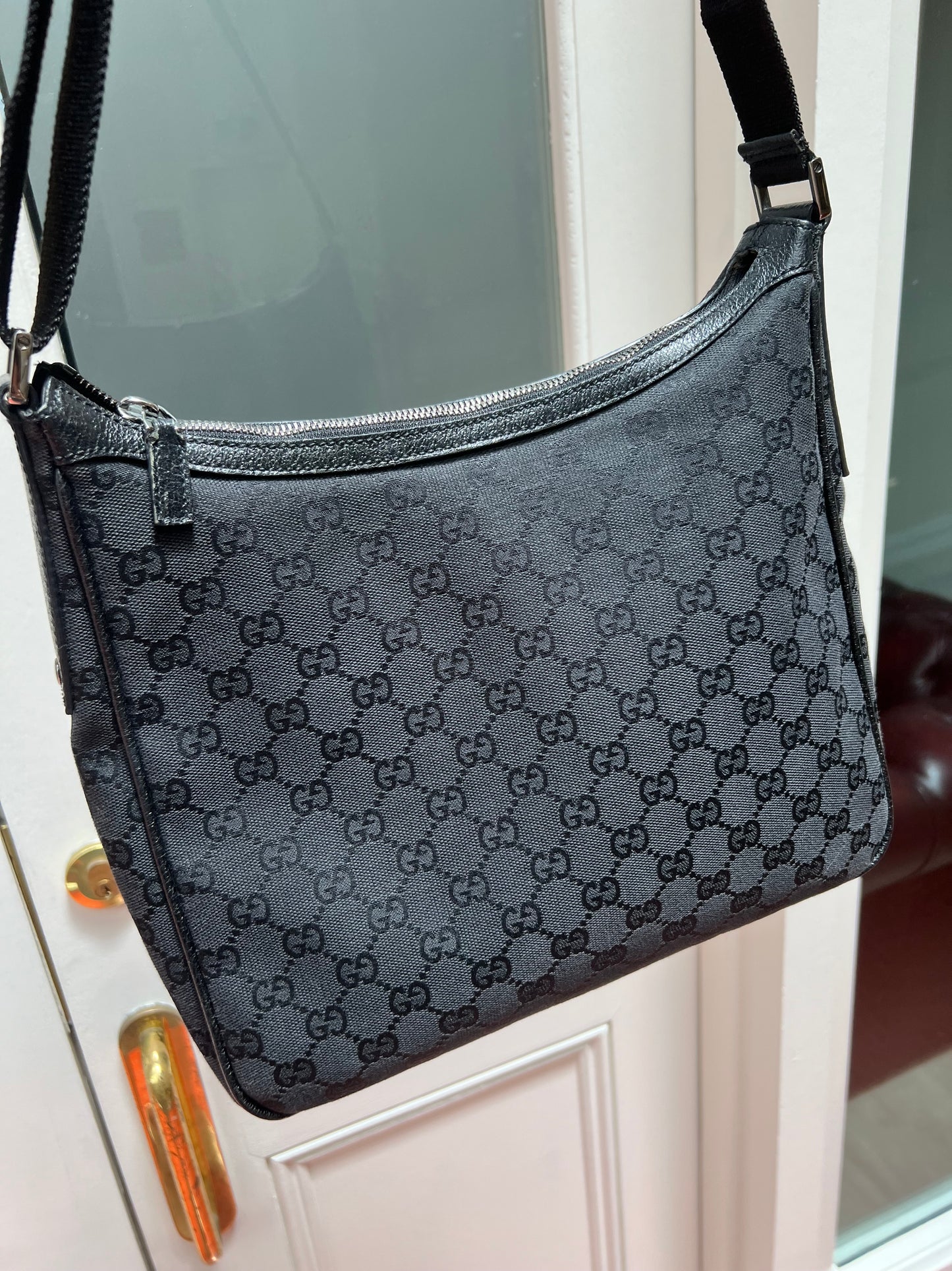 Pre-loved Gucci Black GG Canvas and Leather Crossbody Bag