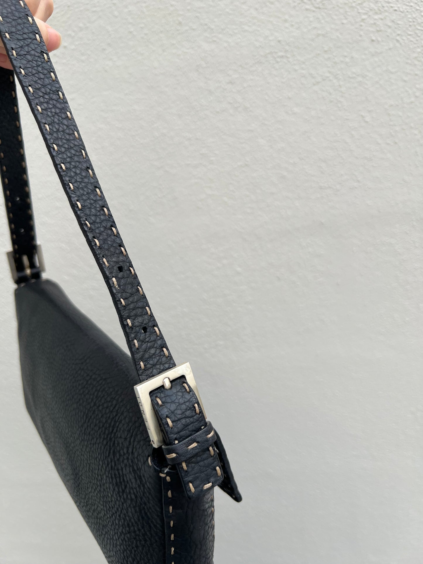 Pre-loved Fendi Baguette Black Cuoio Romano Leather Selleria with Sterling Silver Hardware