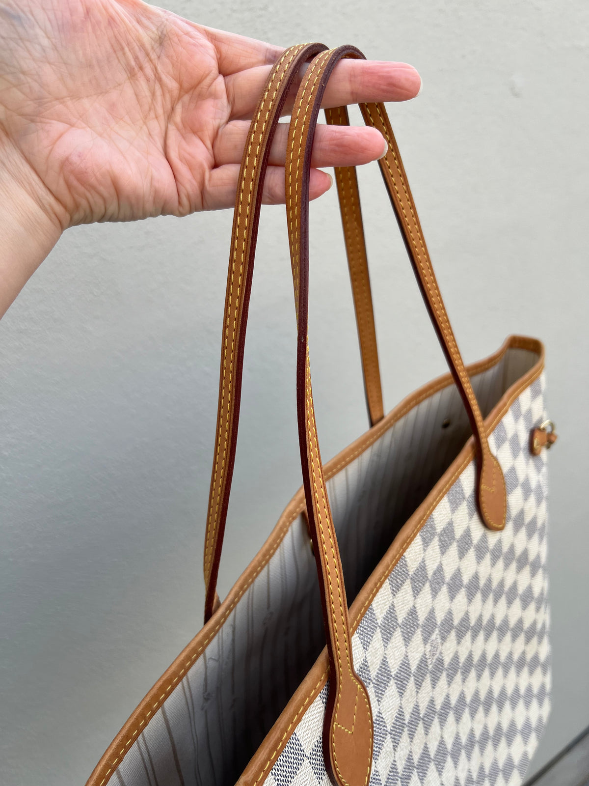 Pre-loved Louis Vuitton Neverfull Leather Tote MM Damier 2012