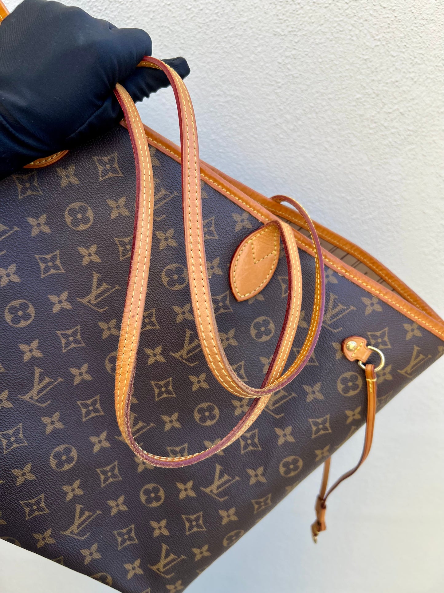Pre-loved Louis Vuitton Neverfull Leather Tote GM Monogram 2009