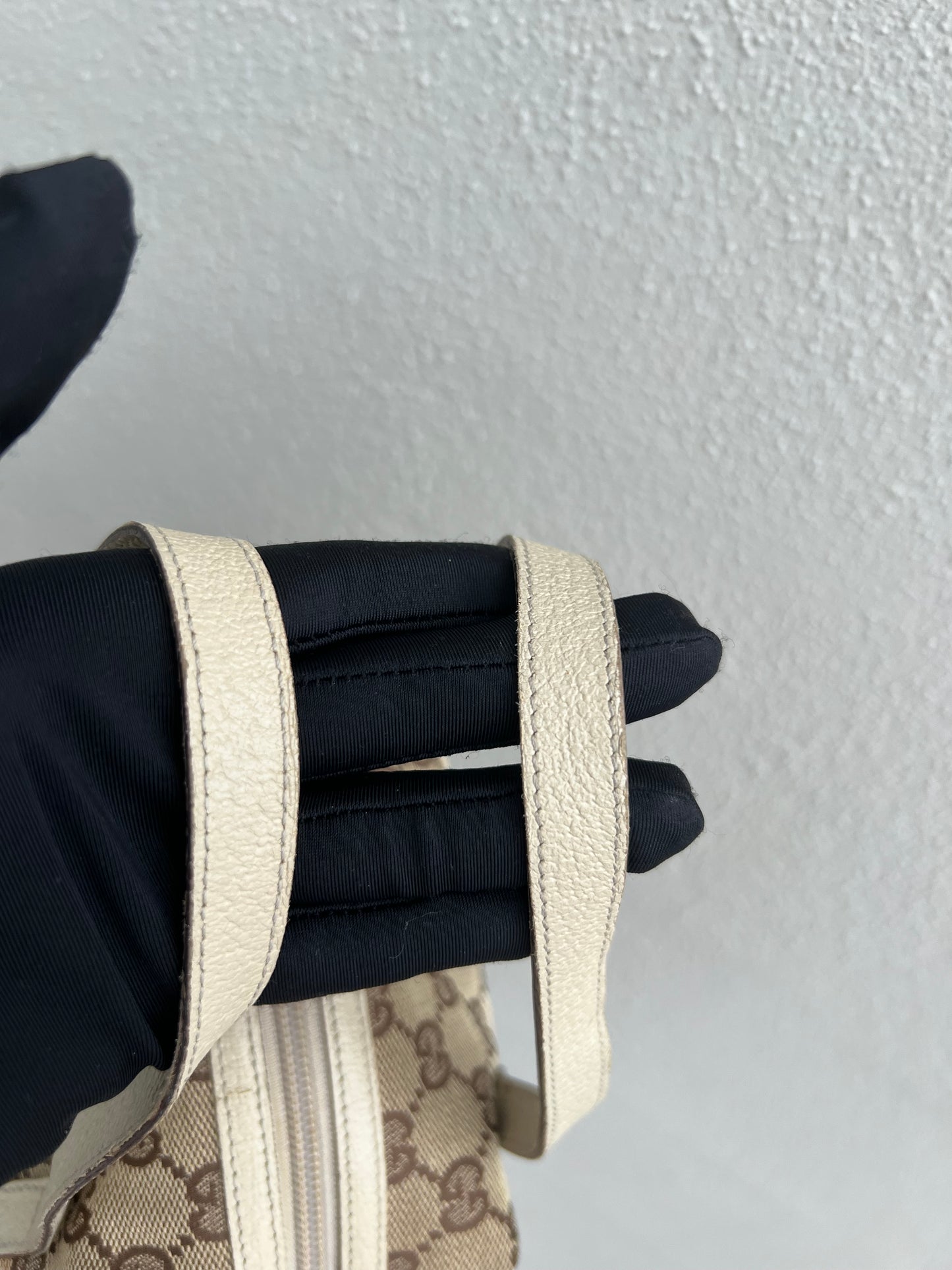 Pre-loved Gucci Y2K GG Canvas Balthus Tofu Bag handbag