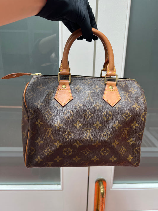 Pre-loved Louis Vuitton Speedy 25 Handbag Monogram 1999
