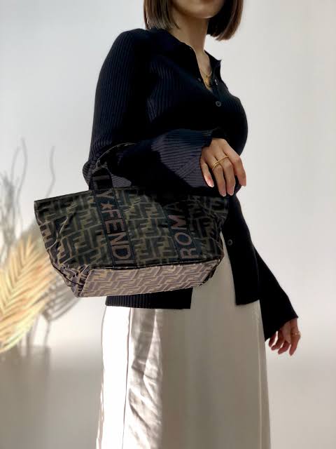 Pre-loved FENDI Zucca Canvas 1925 Tote Tobacco Hand Bag Brown