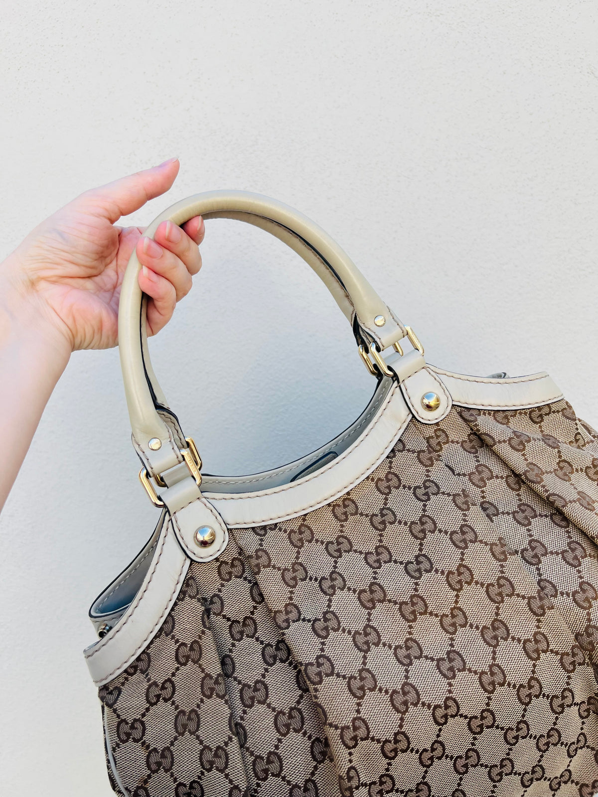 Pre-loved Gucci medium Sukey Guccissima GG shoulder bag
