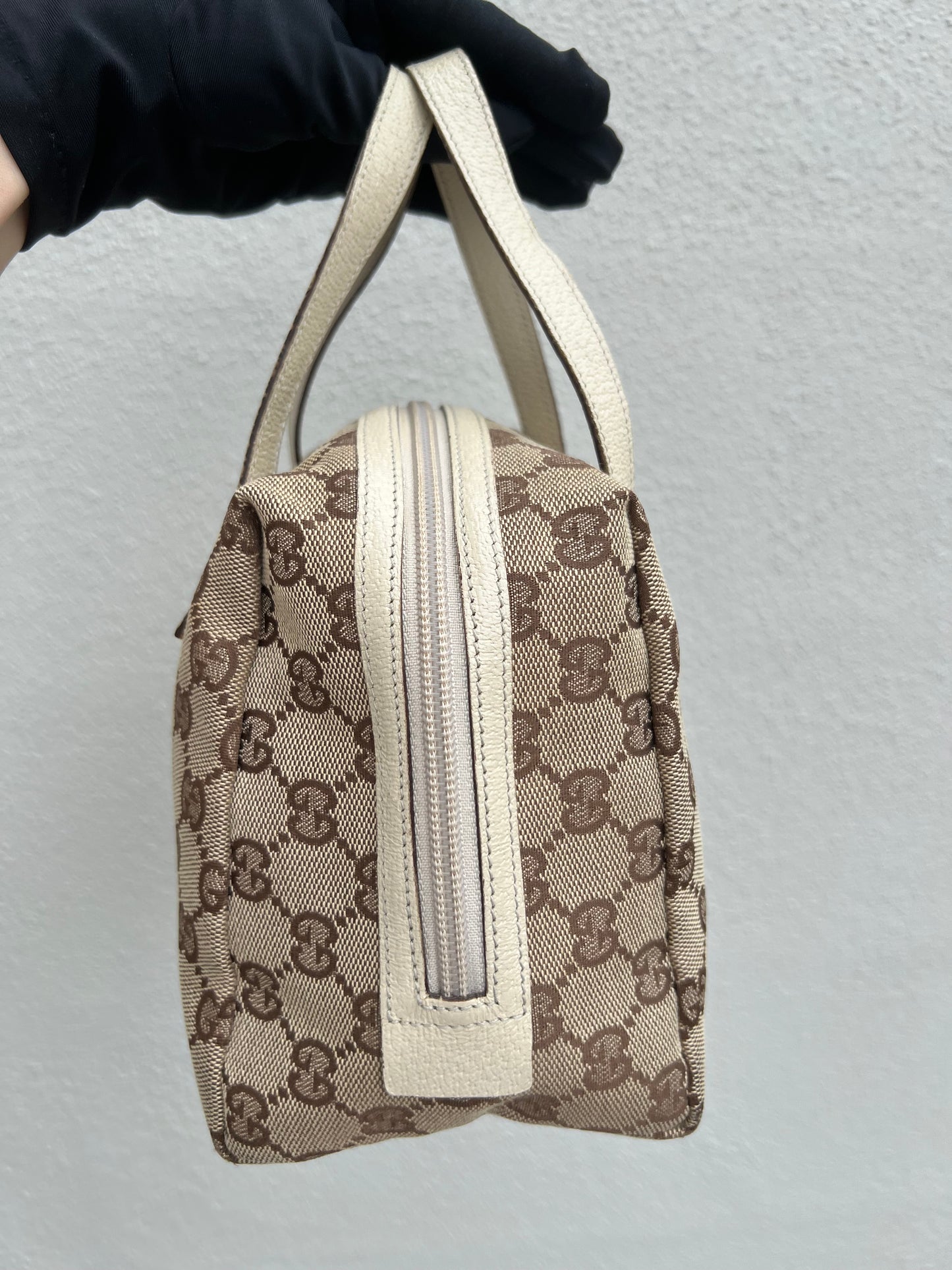 Pre-loved Gucci Y2K GG Canvas Balthus Tofu Bag handbag