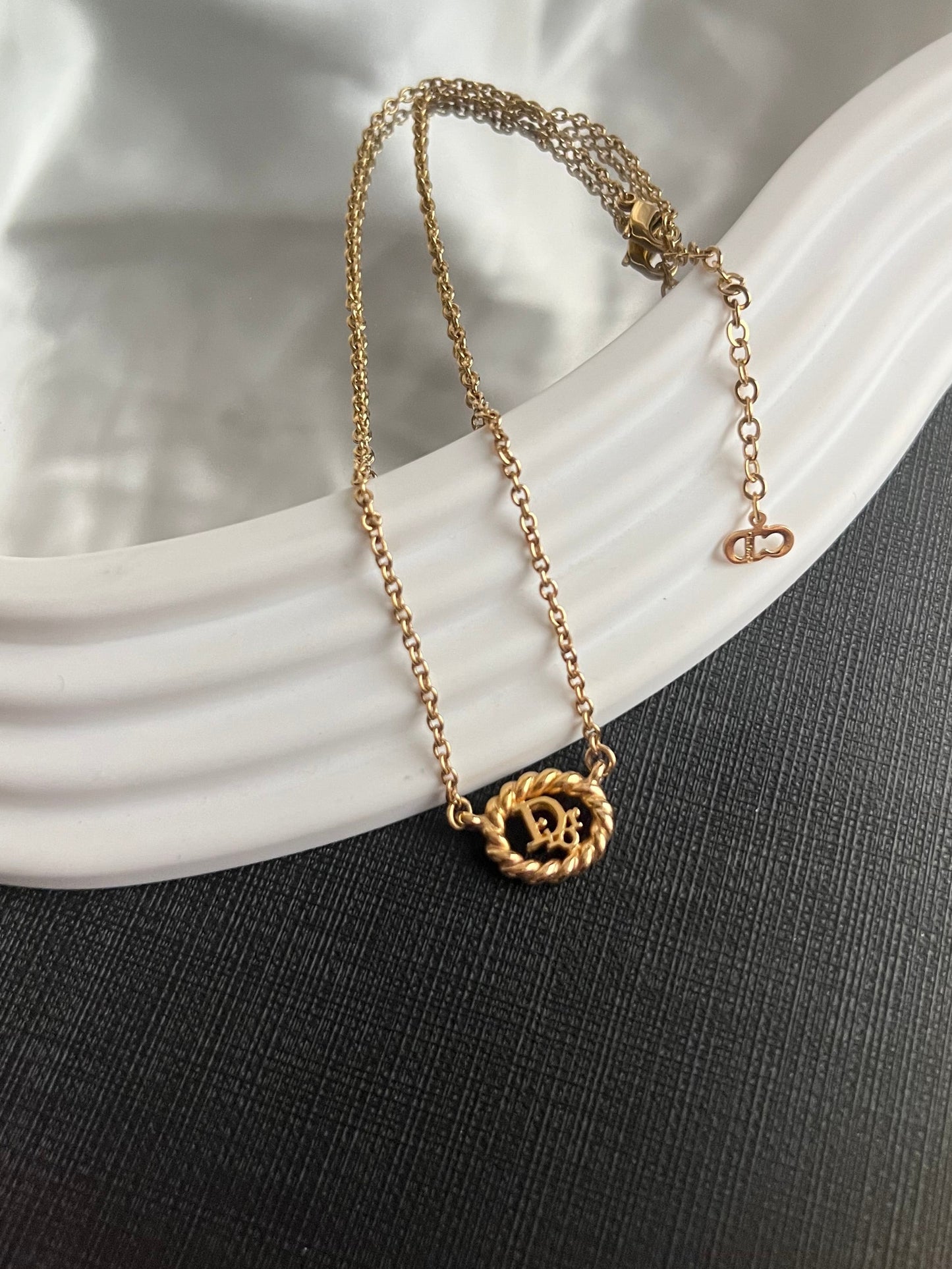Pre-loved Vintage Dior Braided Gold Oval Logo Necklace