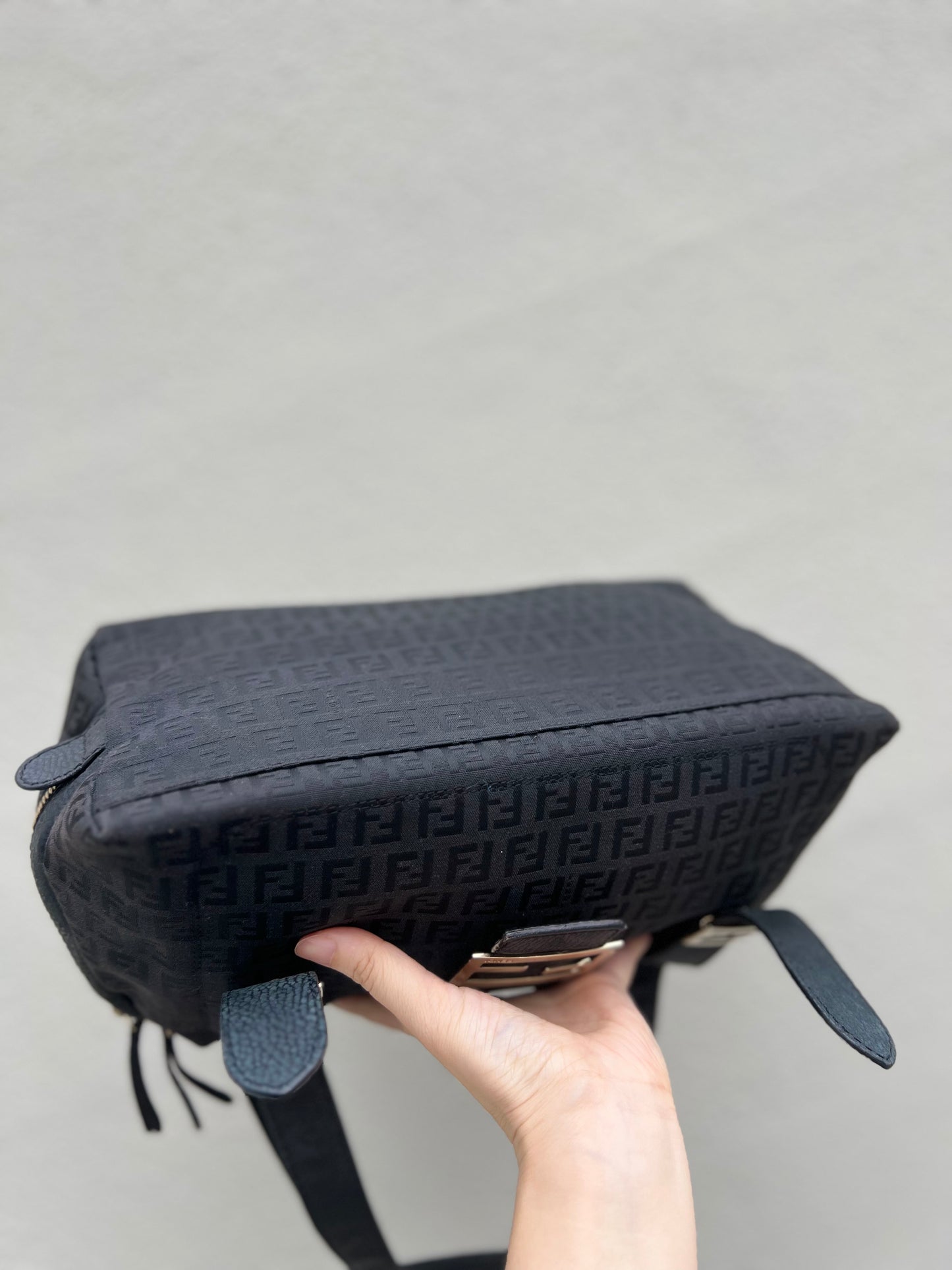 Pre-loved Fendi Baguette Mulitpocket Black Canvas and Leather Shoulder Bag