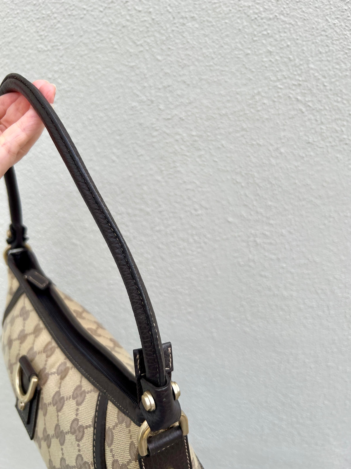 Pre-loved Gucci Crystal Coating GG Canvas Abbey Demi Hobo D-Ring Pochette