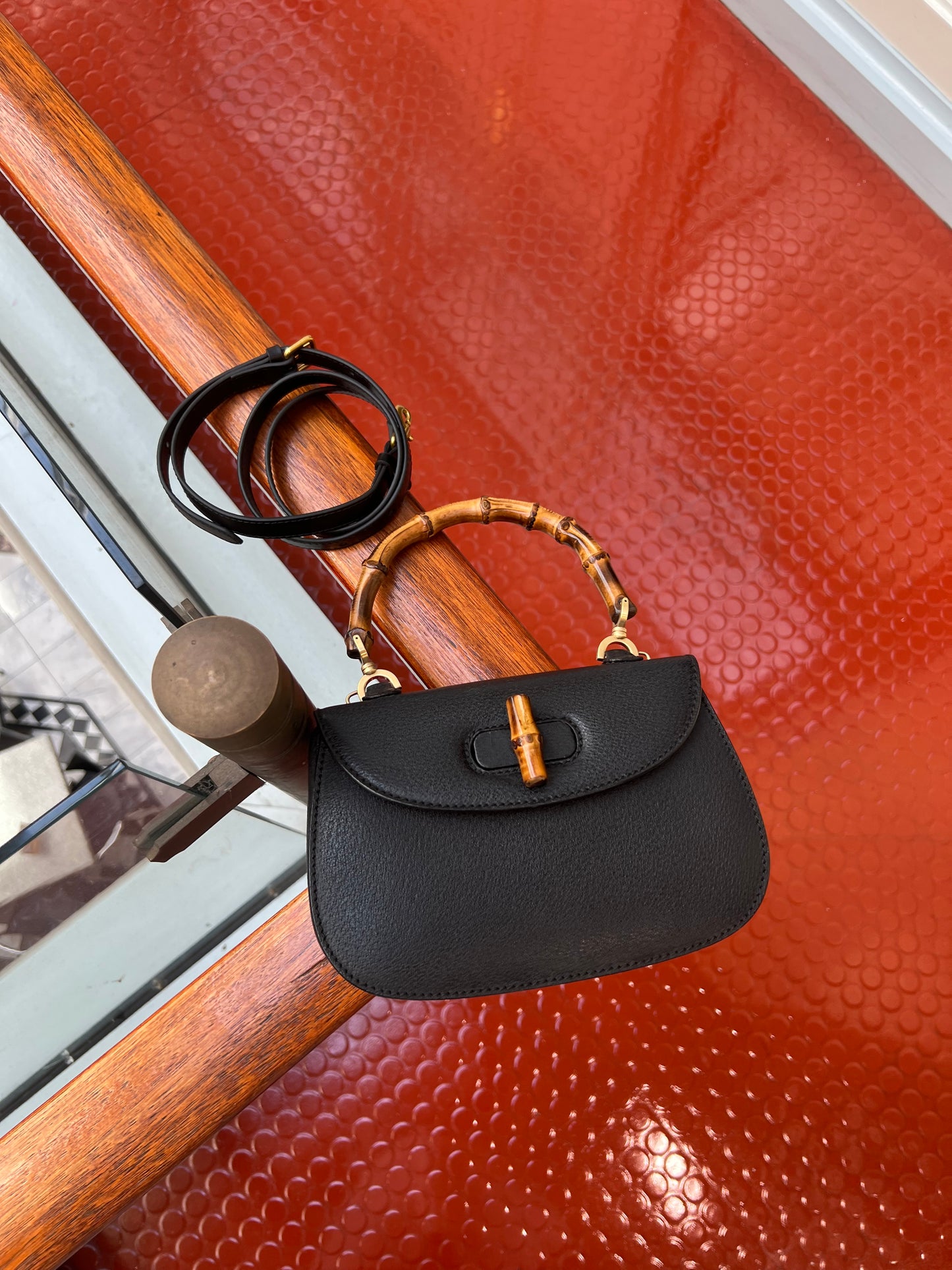 Pre-loved Vintage Gucci Black Leather Bamboo Night 1947 Top Handle Bag 20th Century