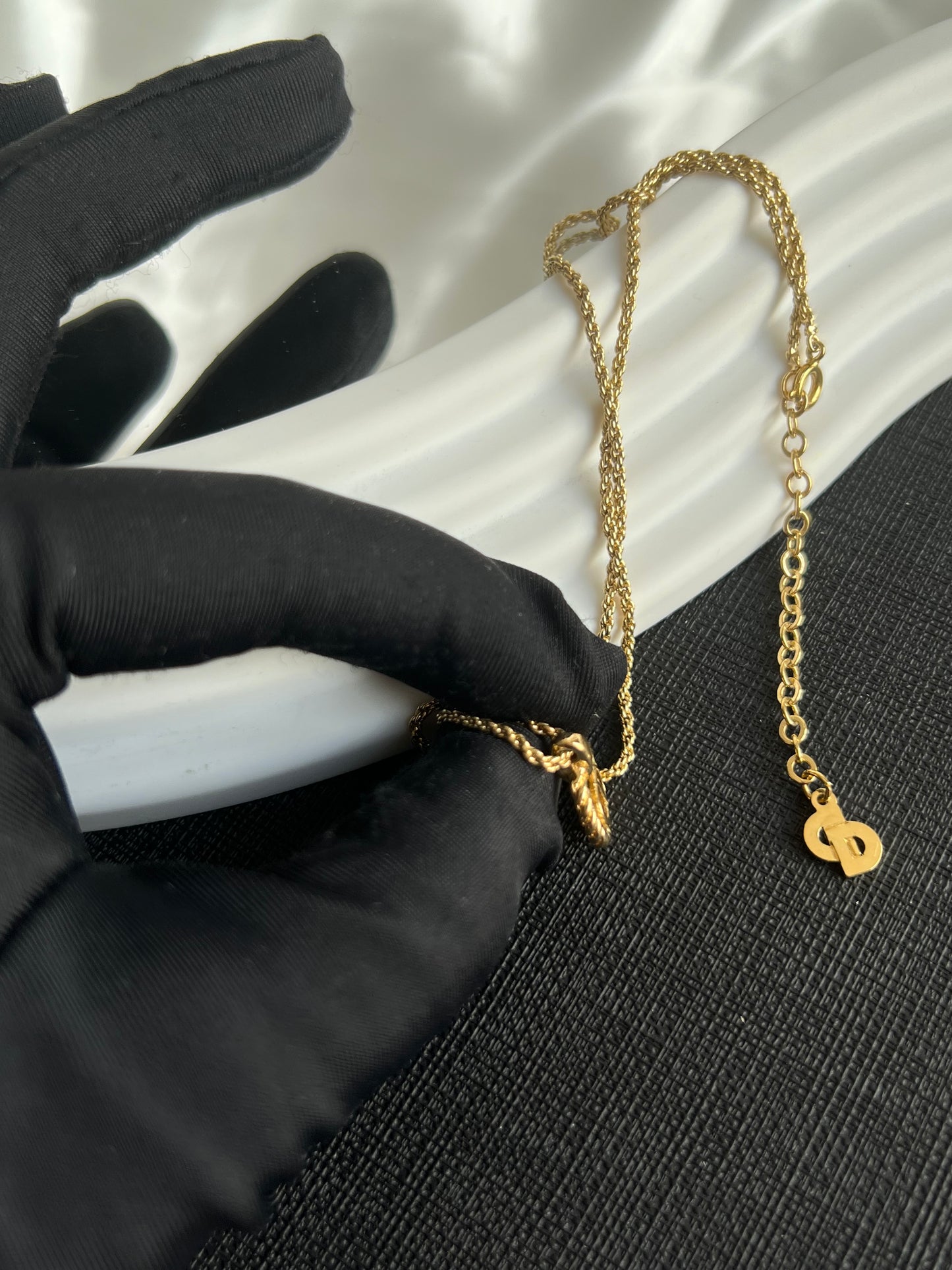 Pre-loved Christian Dior Vintage Logo-pendant Chain Necklace