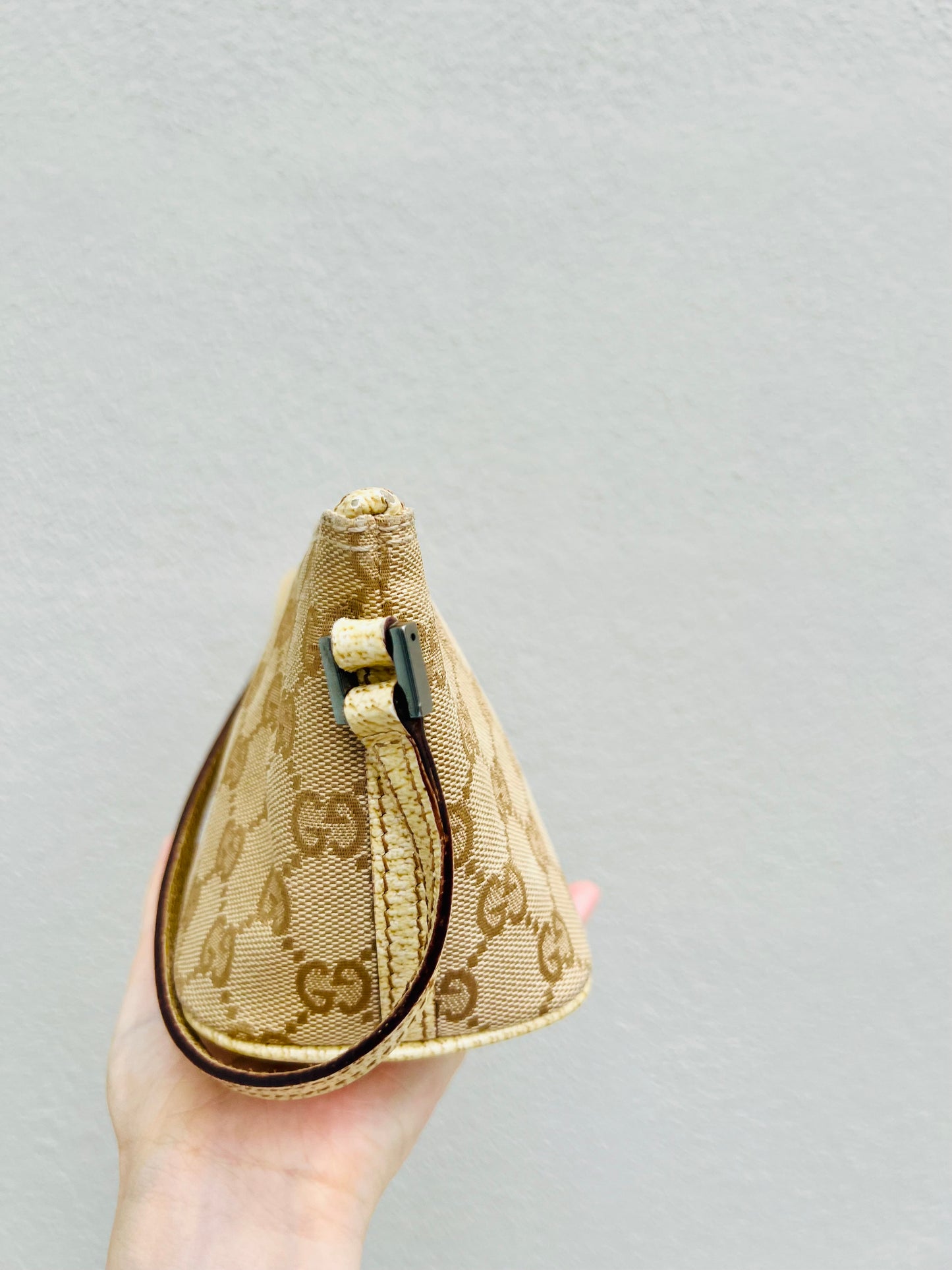 Pre-loved Gucci vintage GG Canvas Boat Baguette Bag Soft Lemon Sorbet Tone