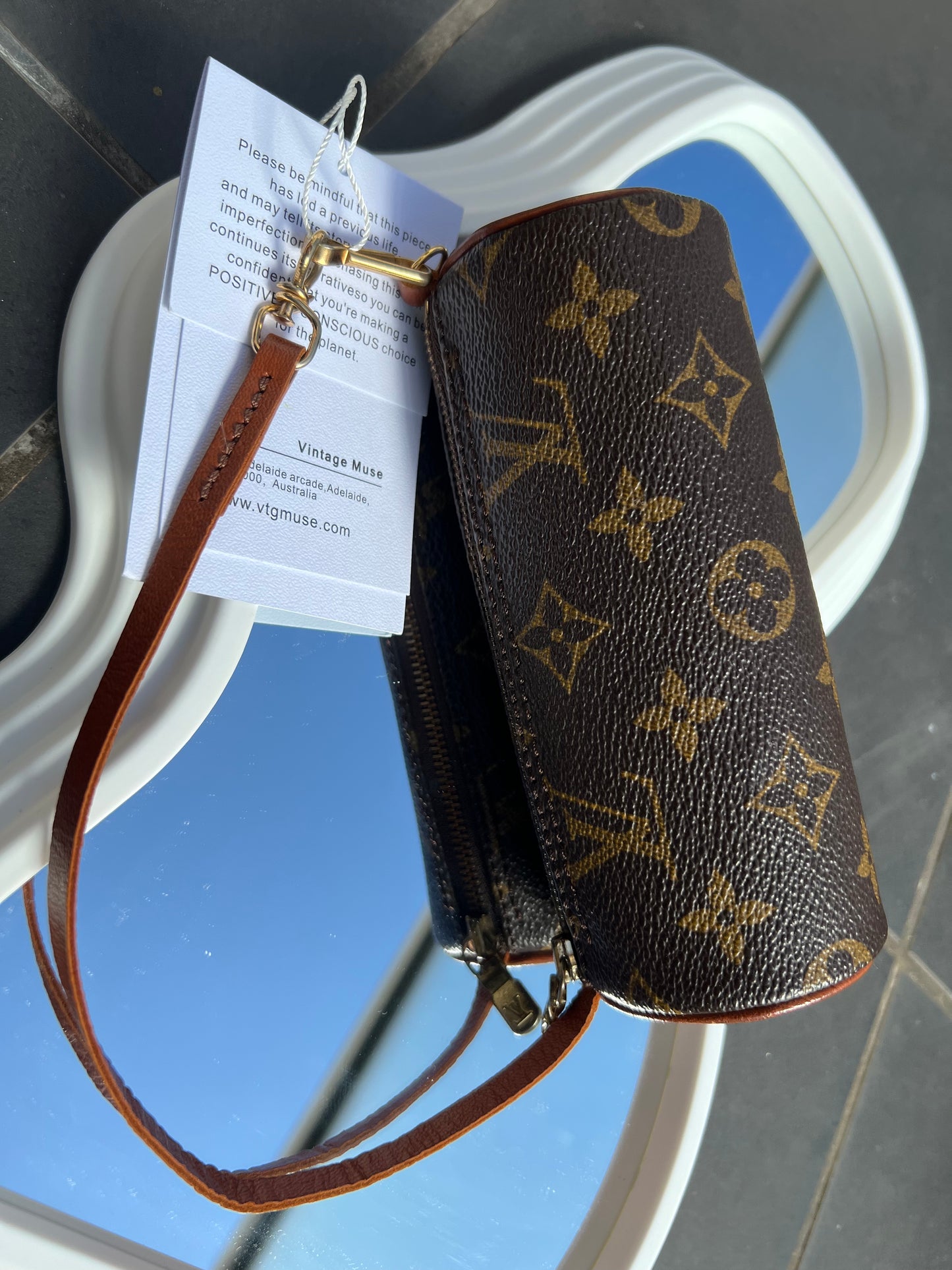 Pre-love LOUIS VUITTON Papillon Pouch Mini Hand bag Monogram