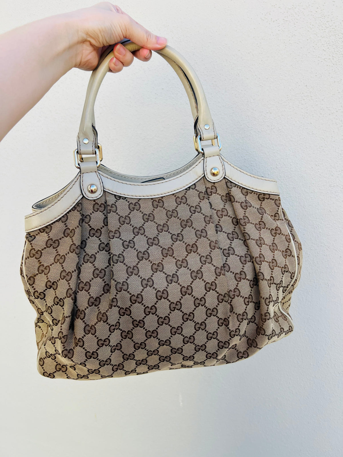 Pre-loved Gucci medium Sukey Guccissima GG shoulder bag
