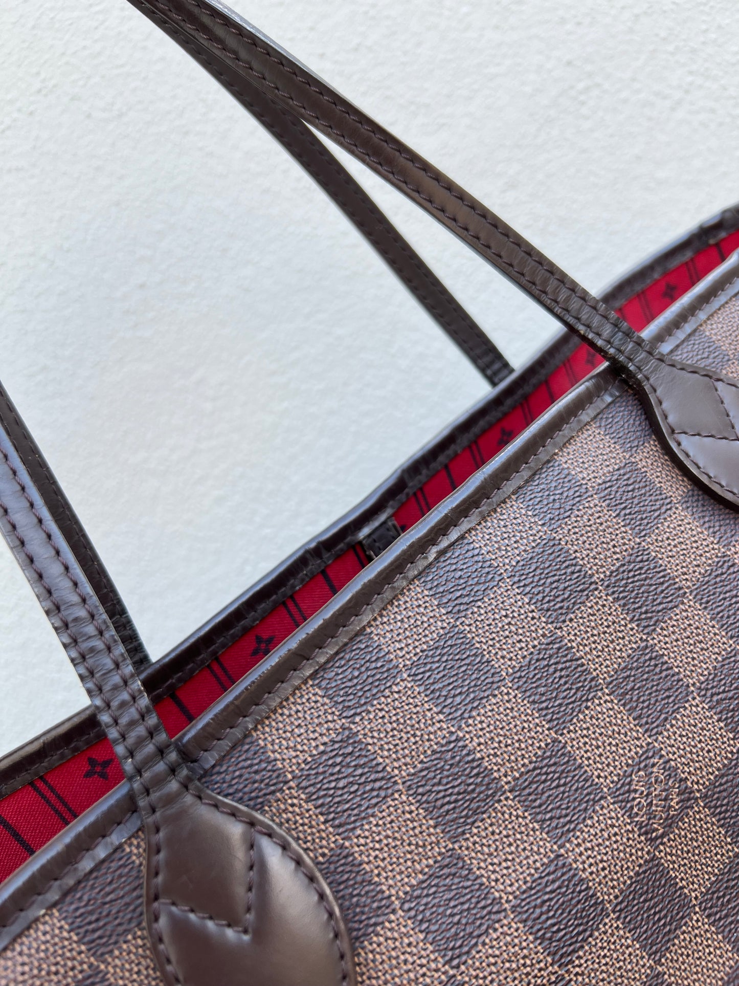 Pre-loved Louis Vuitton Neverfull MM Damier Ebene Tote Bag 2010