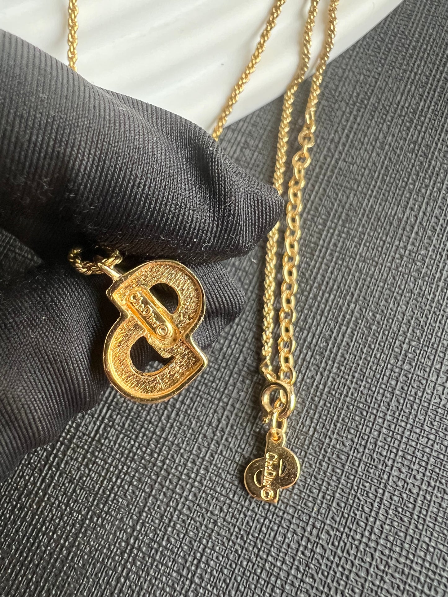 Pre-loved Christian Dior Vintage Crystal-embellished Necklace