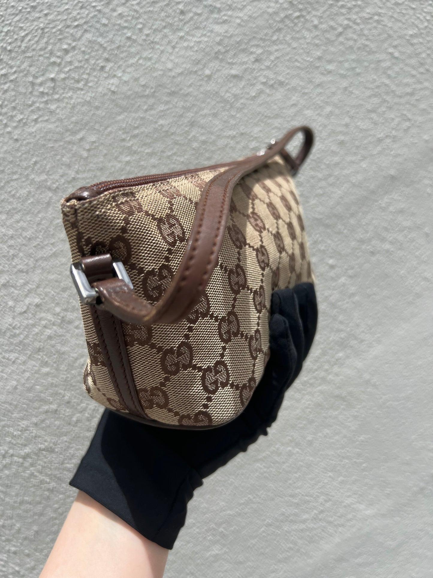 Pre-loved Gucci vintage GG Canvas Boat Baguette Bag Brown