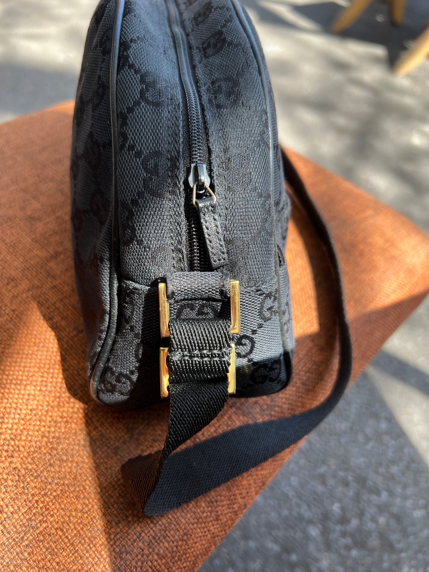 Pre-loved Gucci GG Monogram Half Moon Pochette Shoulder Bag Black