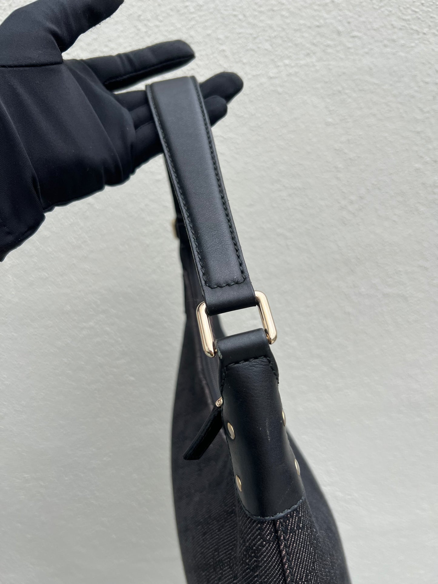 Pre-loved Gucci GG Canvas Hobo Shoulder Bag