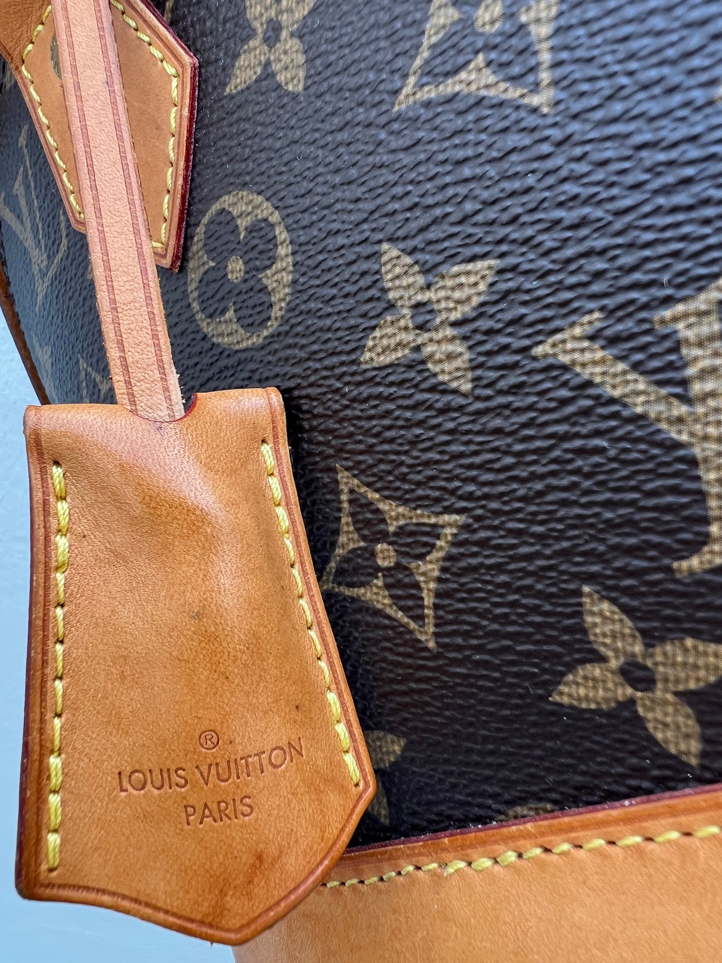 Pre-Owned Louis Vuitton Alma BB two-way handbag monogram 2016