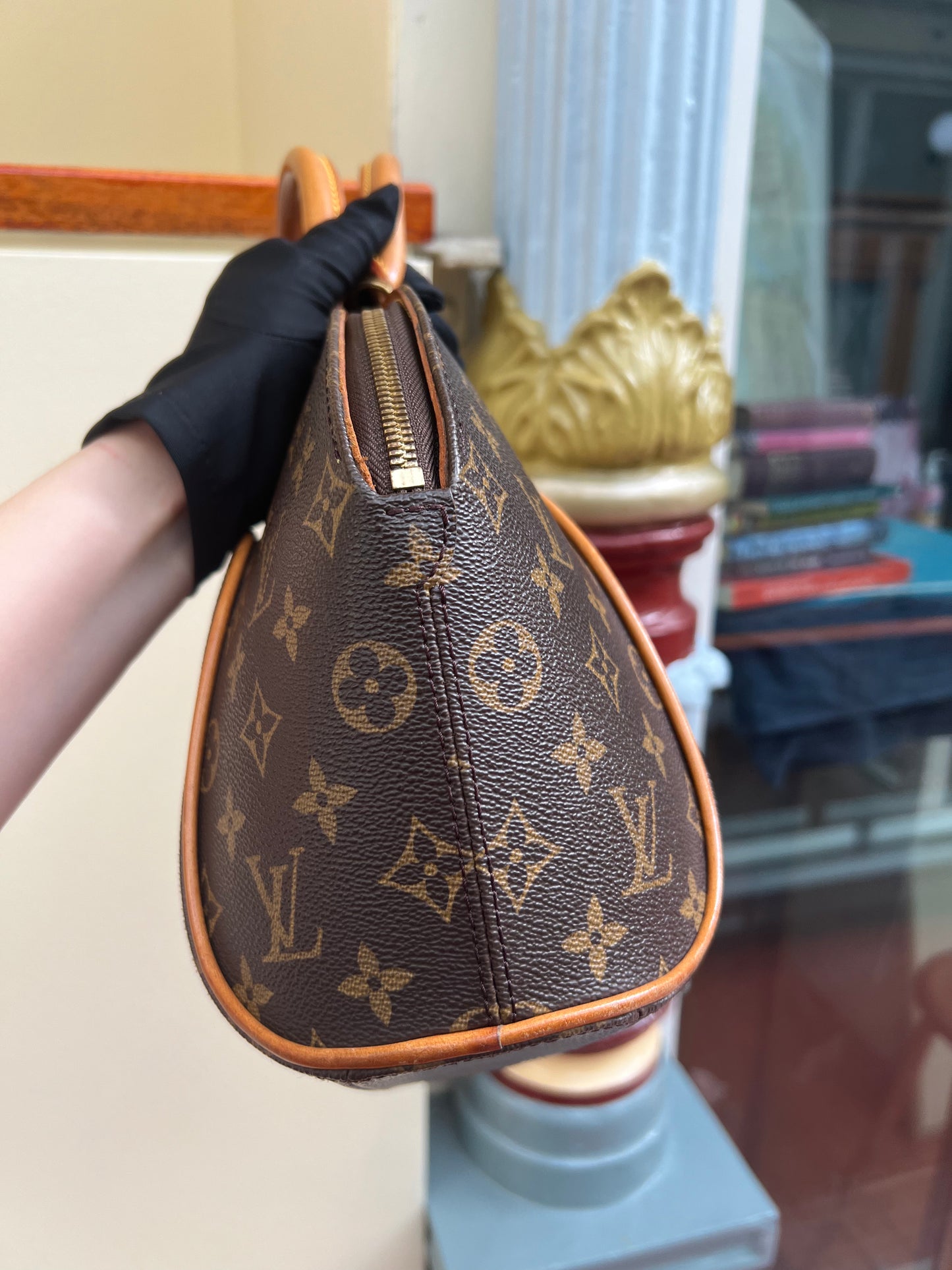 Pre-loved Louis Vuitton Vintage Ellipse Cloth Handbag PM Monogram