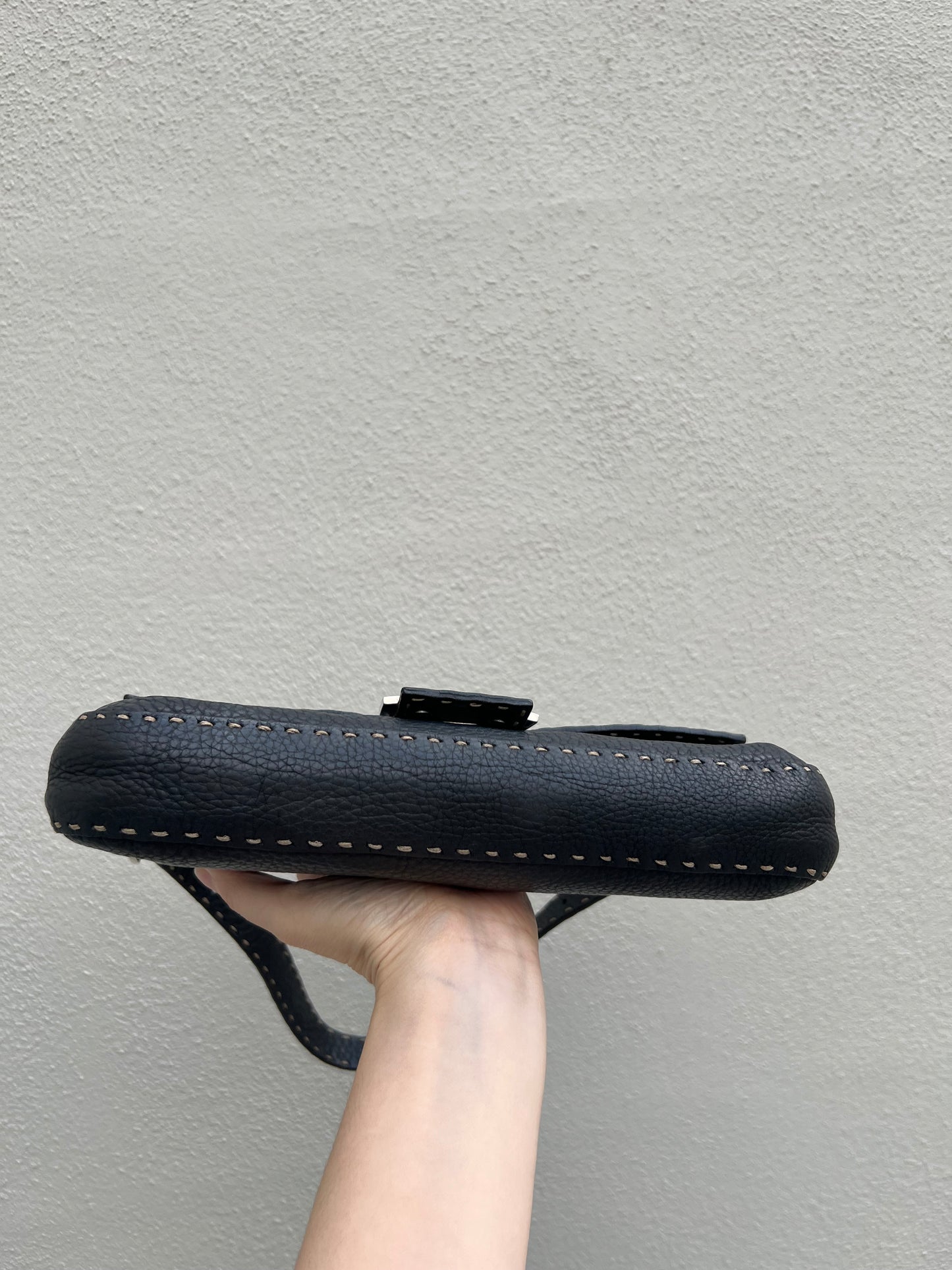 Pre-loved Fendi Baguette Black Cuoio Romano Leather Selleria with Sterling Silver Hardware