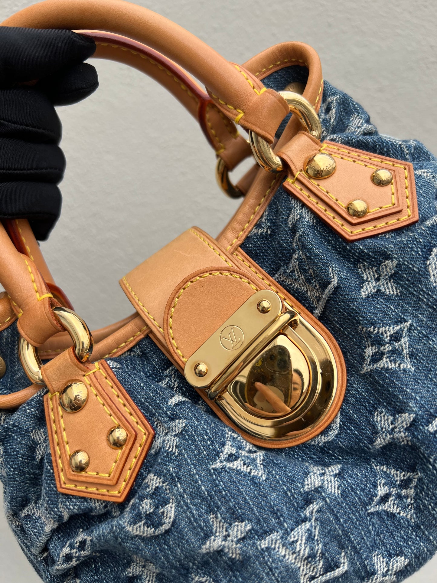Pre-loved Louis Vuitton Vintage Monogram Denim Pleaty Handbag