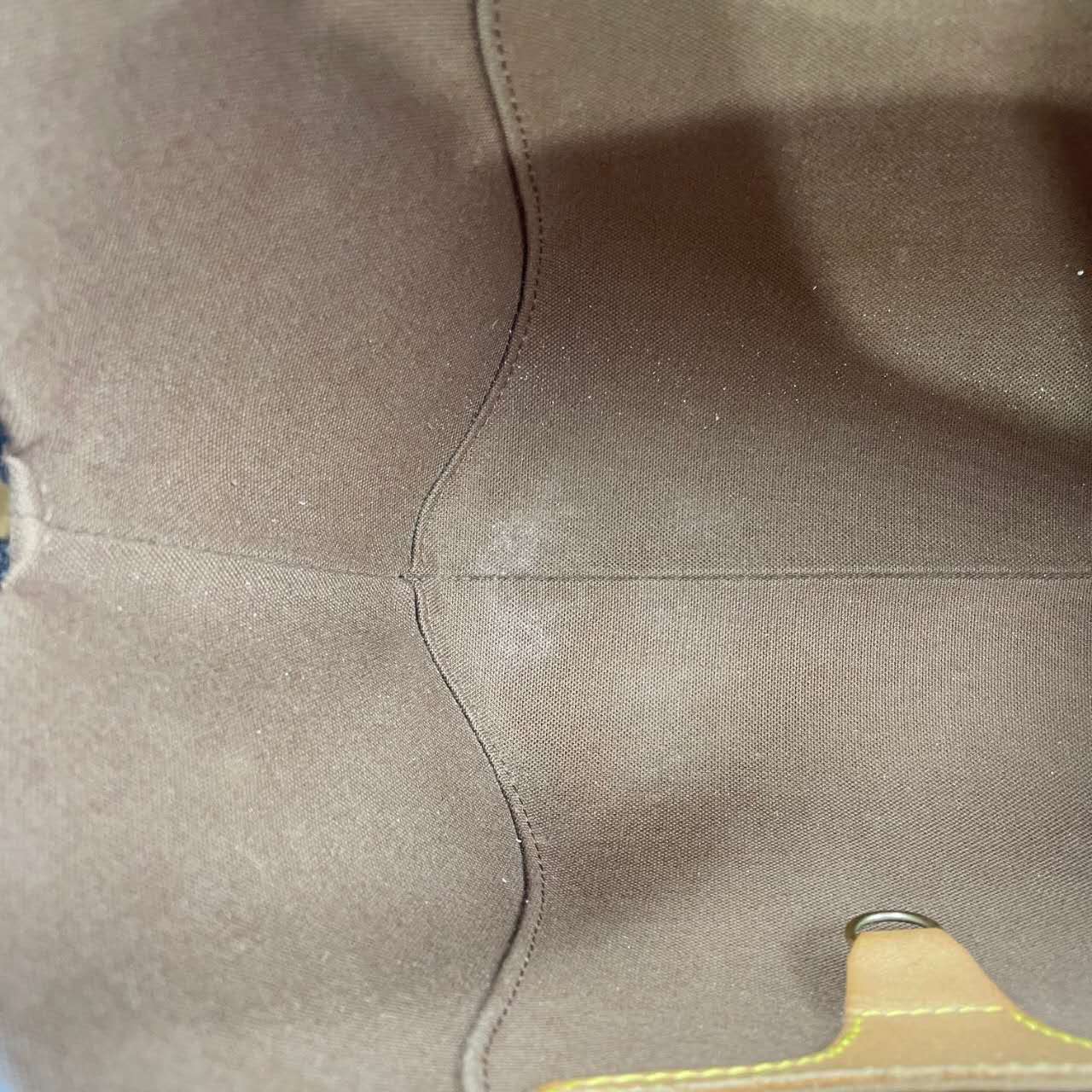 Pre-loved Louis Vuitton Vintage Ellipse PM Monogram Handbag 1998