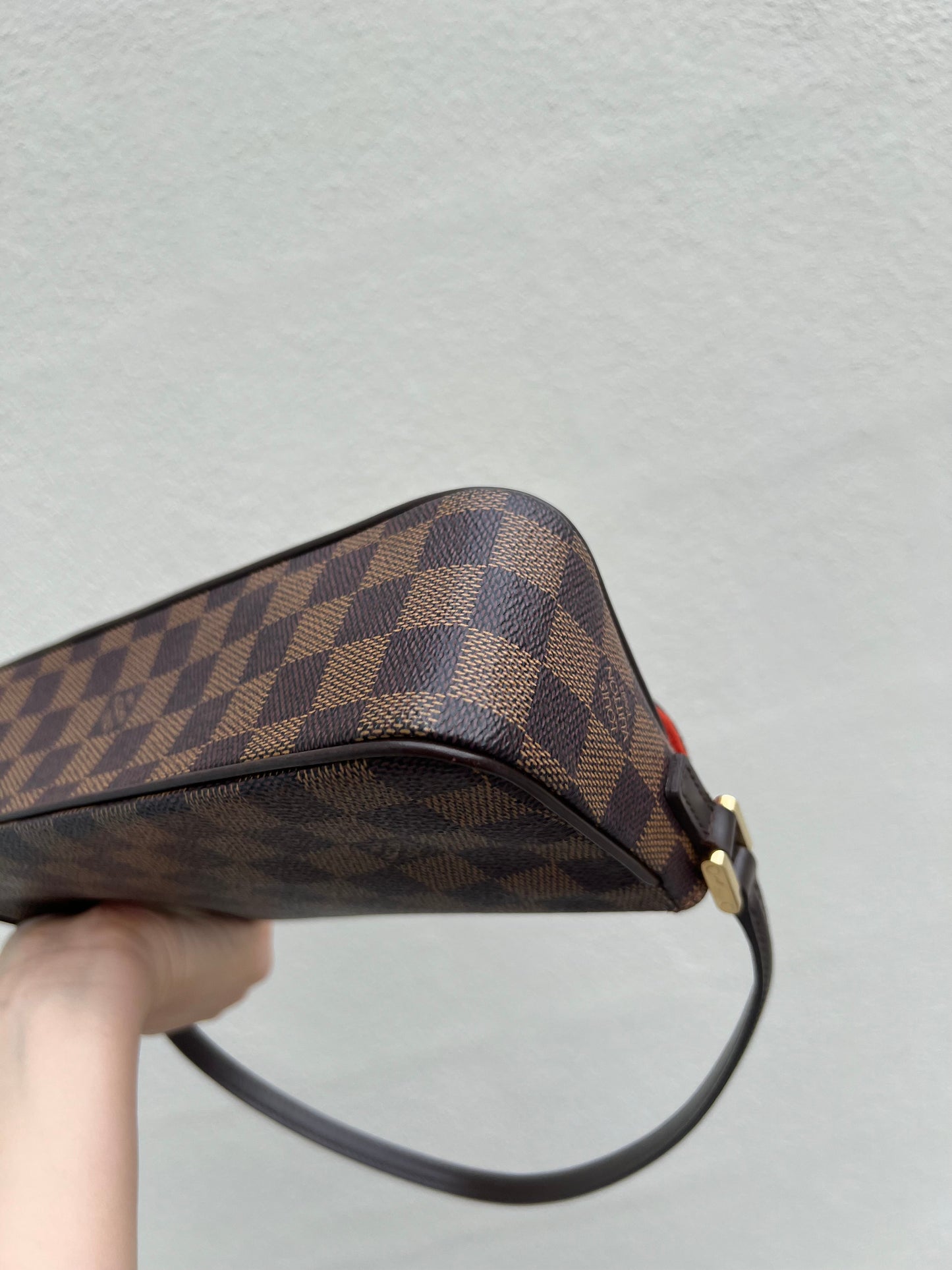 Pre-loved Louis Vuitton Damier Ebene Recoleta Shoulder Bag 2003